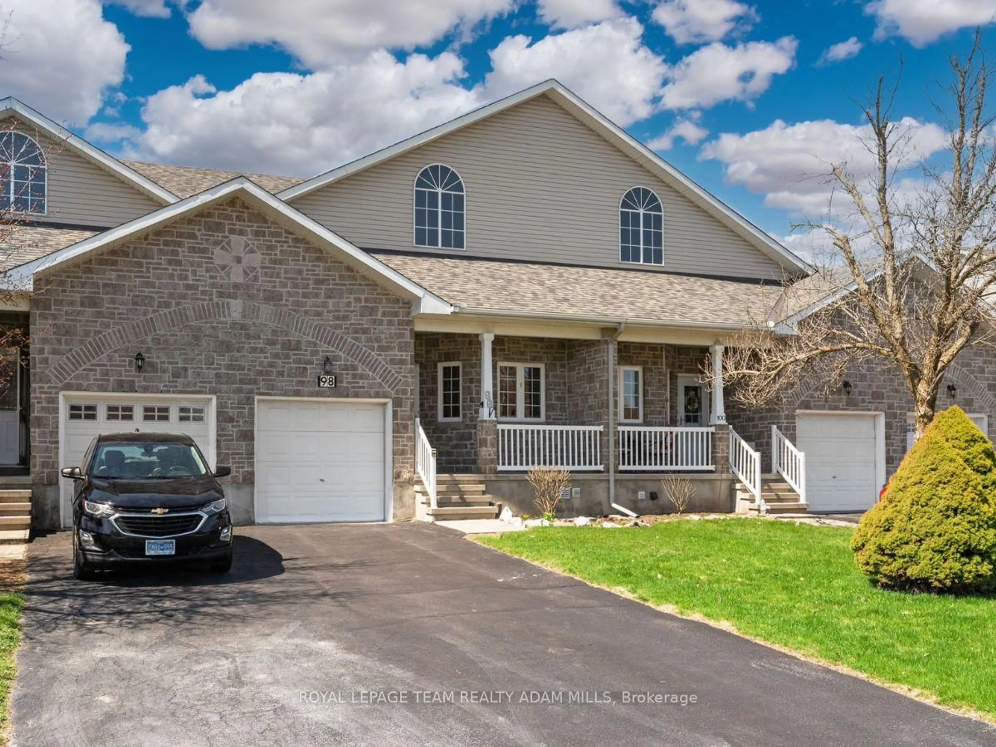 Unknown for 98 Patterson Cres, Carleton Place Ontario K7C 4P3
