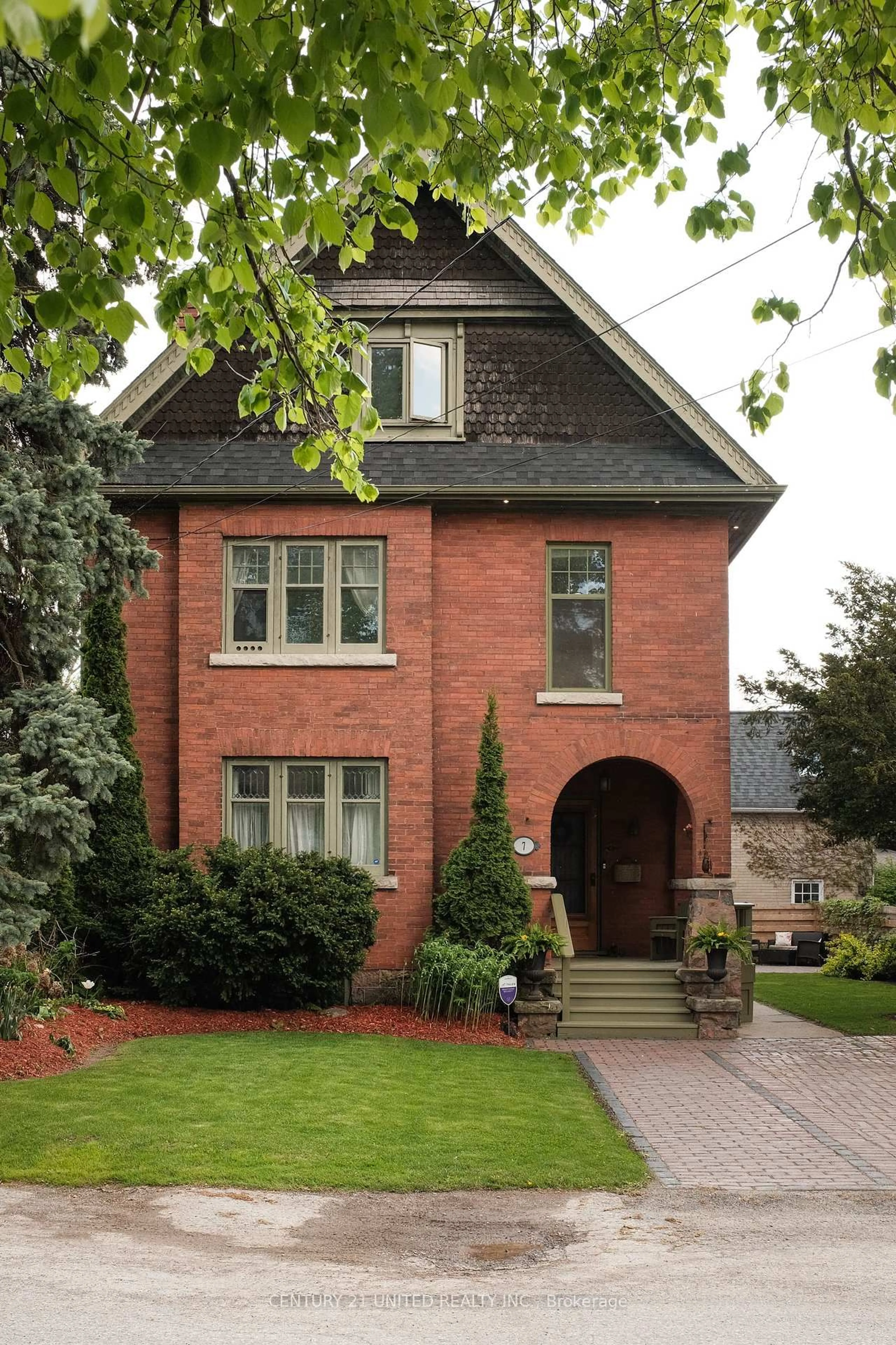 Home with brick exterior material, street for 7 Engleburn Pl, Peterborough Ontario K9H 1C4