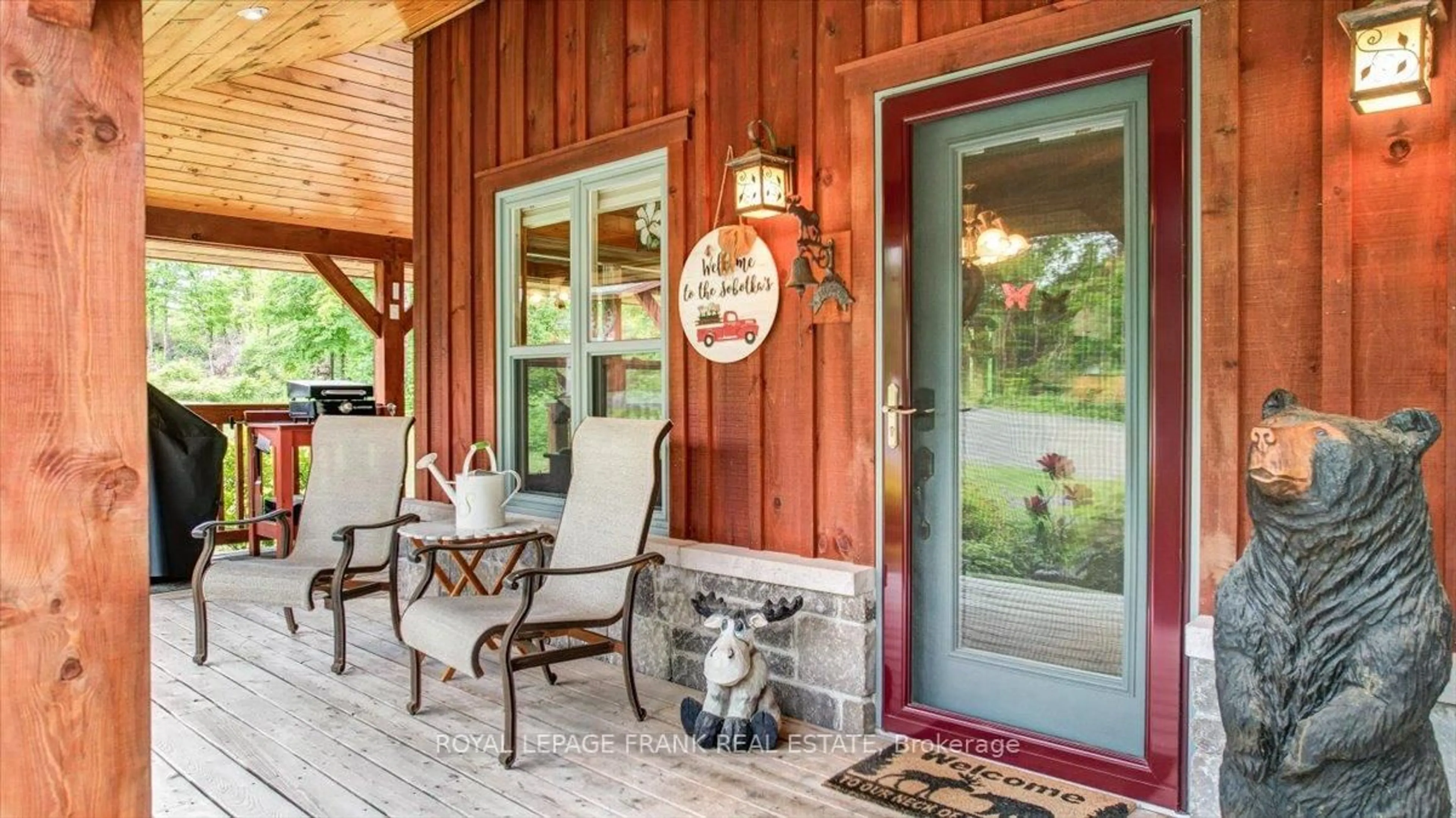 Indoor entryway for 944 Steenburg Lake Rd, Hastings Ontario K0L 1W0