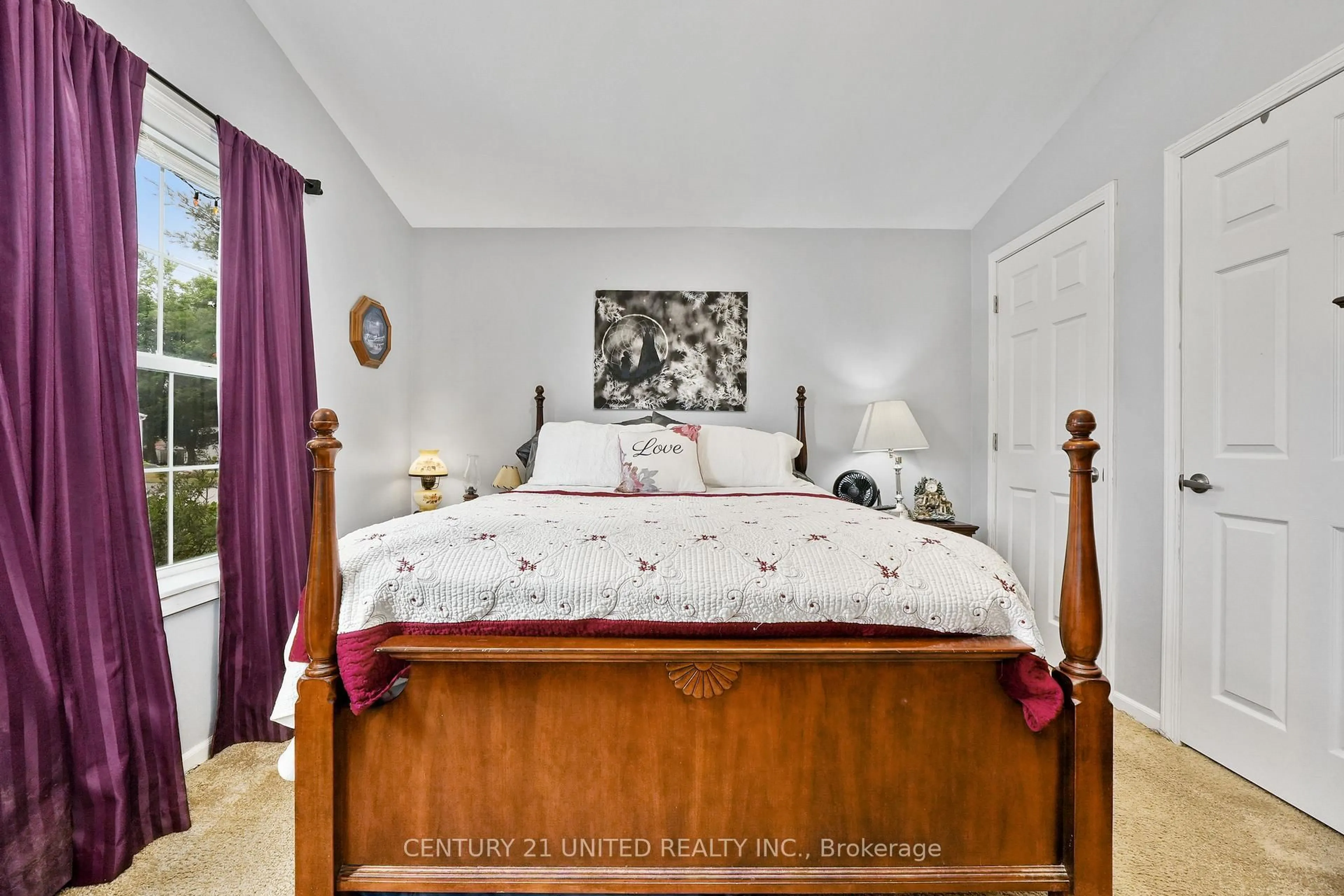 Bedroom with bed, unknown for 77 Belmont St, Havelock-Belmont-Methuen Ontario K0L 1Z0