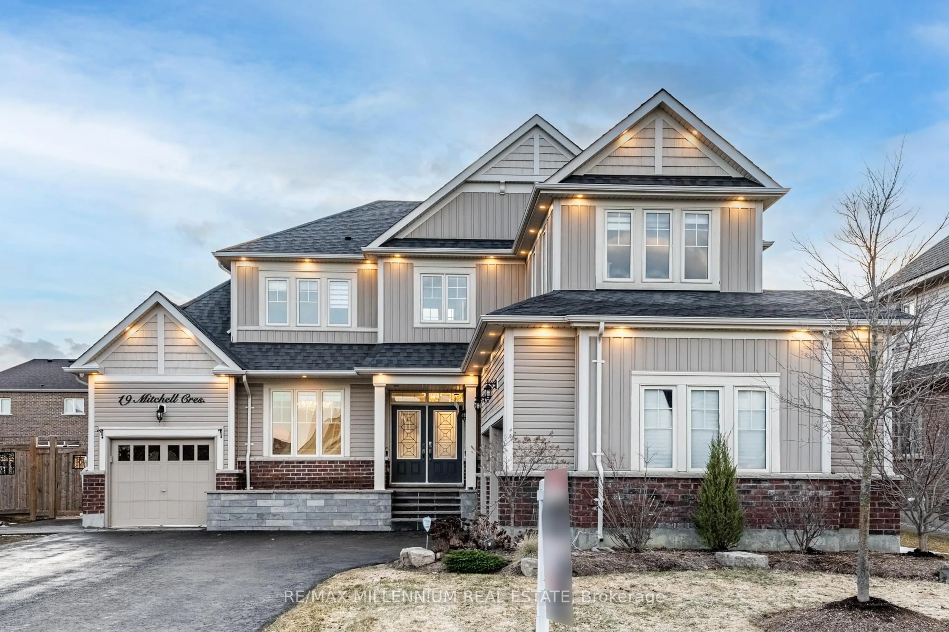 Home with brick exterior material, street for 19 Mitchell Cres, Mono Ontario L9W 2Z2