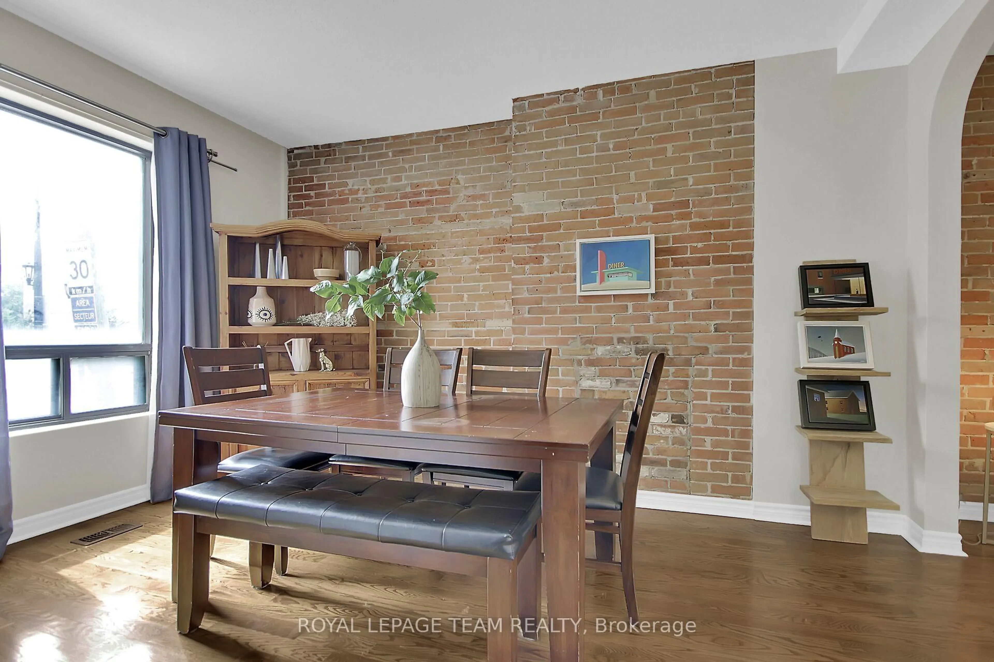 Dining room, unknown for 57 Argyle Ave, Ottawa Ontario K2P 1B3