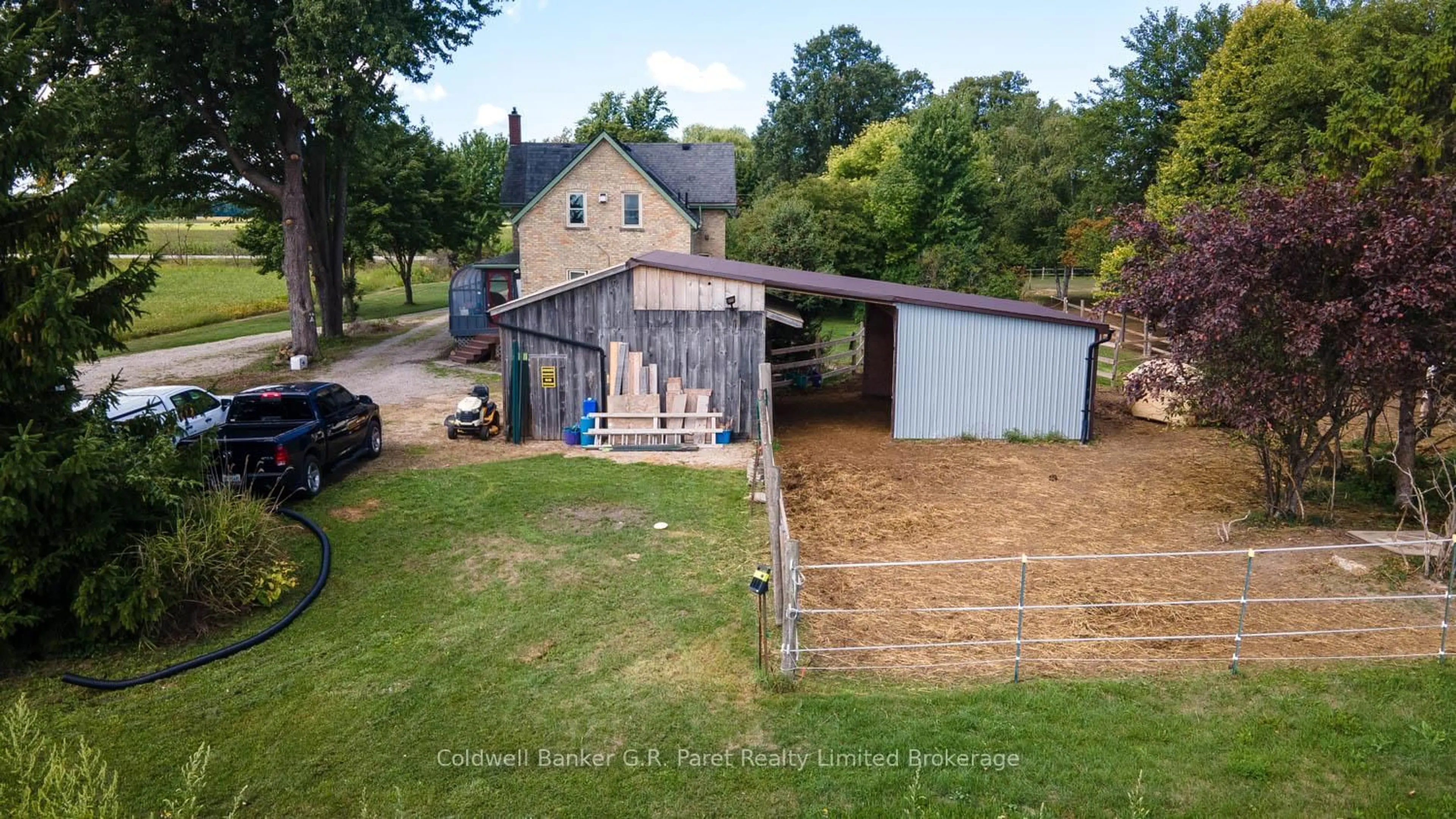A pic from outside/outdoor area/front of a property/back of a property/a pic from drone, building for 69830 Grand Bend Line, South Huron Ontario N0M 2K0