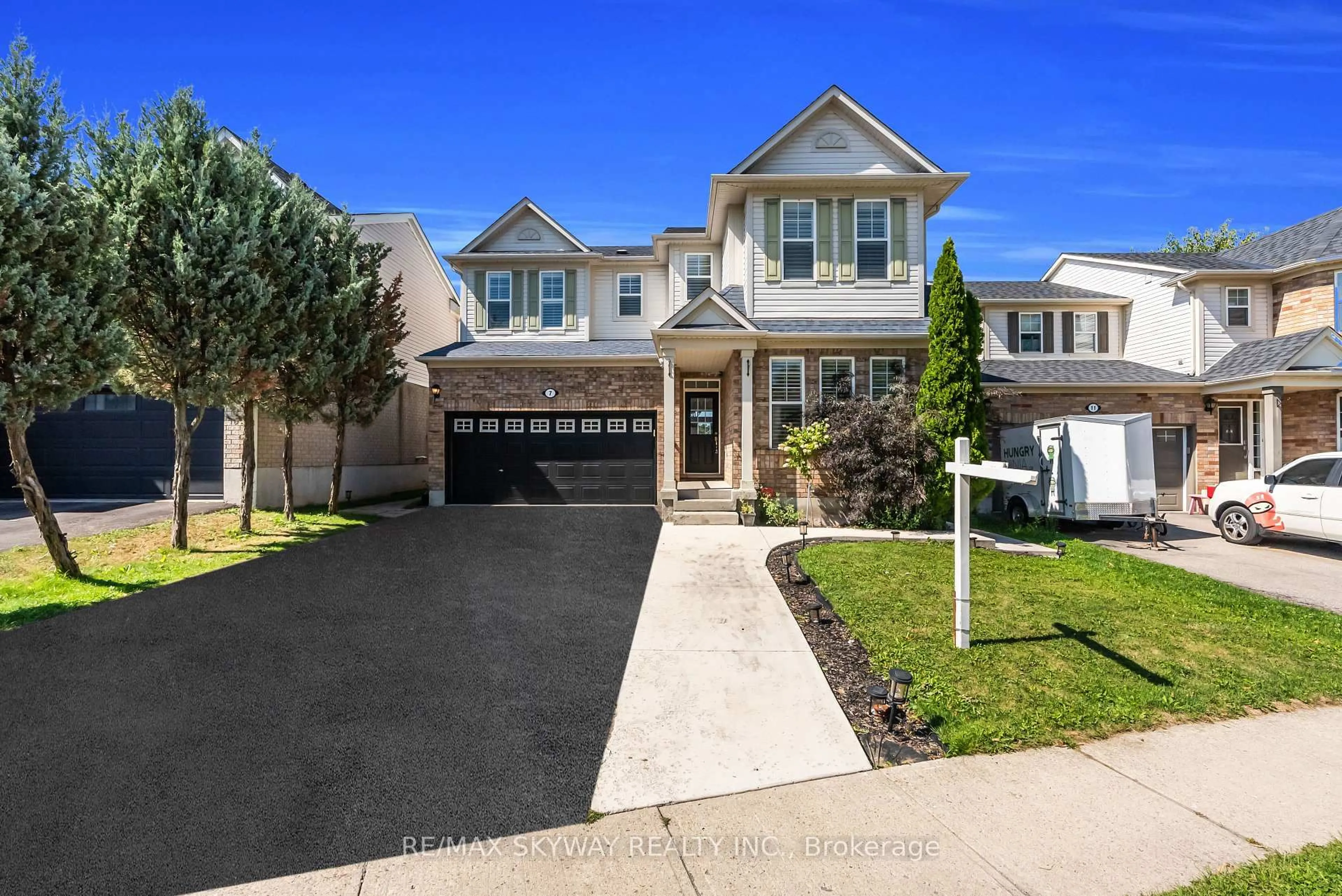 Unknown for 7 Jenner Crt, Cambridge Ontario N1T 2B5