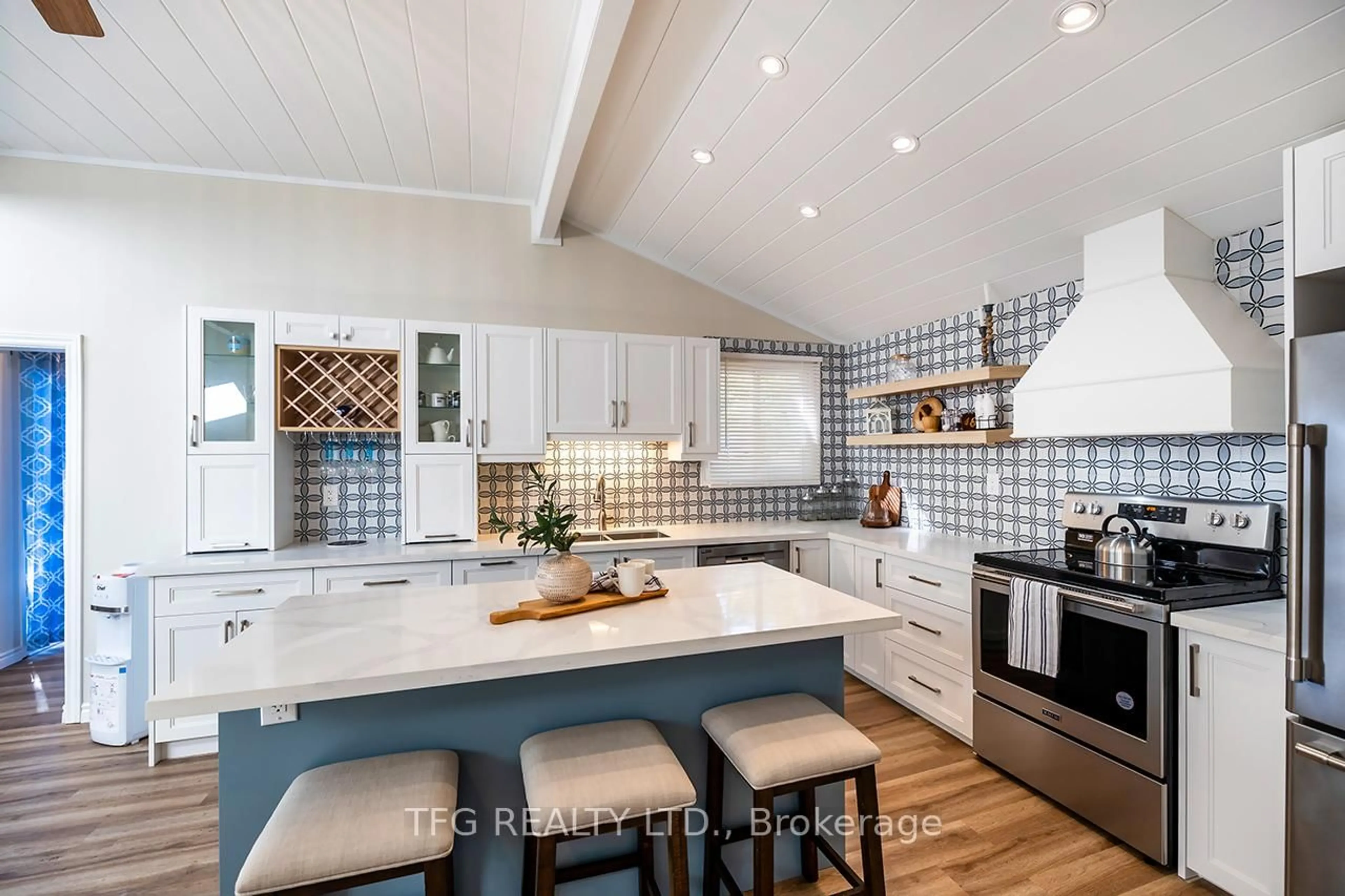 Contemporary kitchen, ceramic/tile floor for 167 Moffat Rd, North Kawartha Ontario K0L 1A0