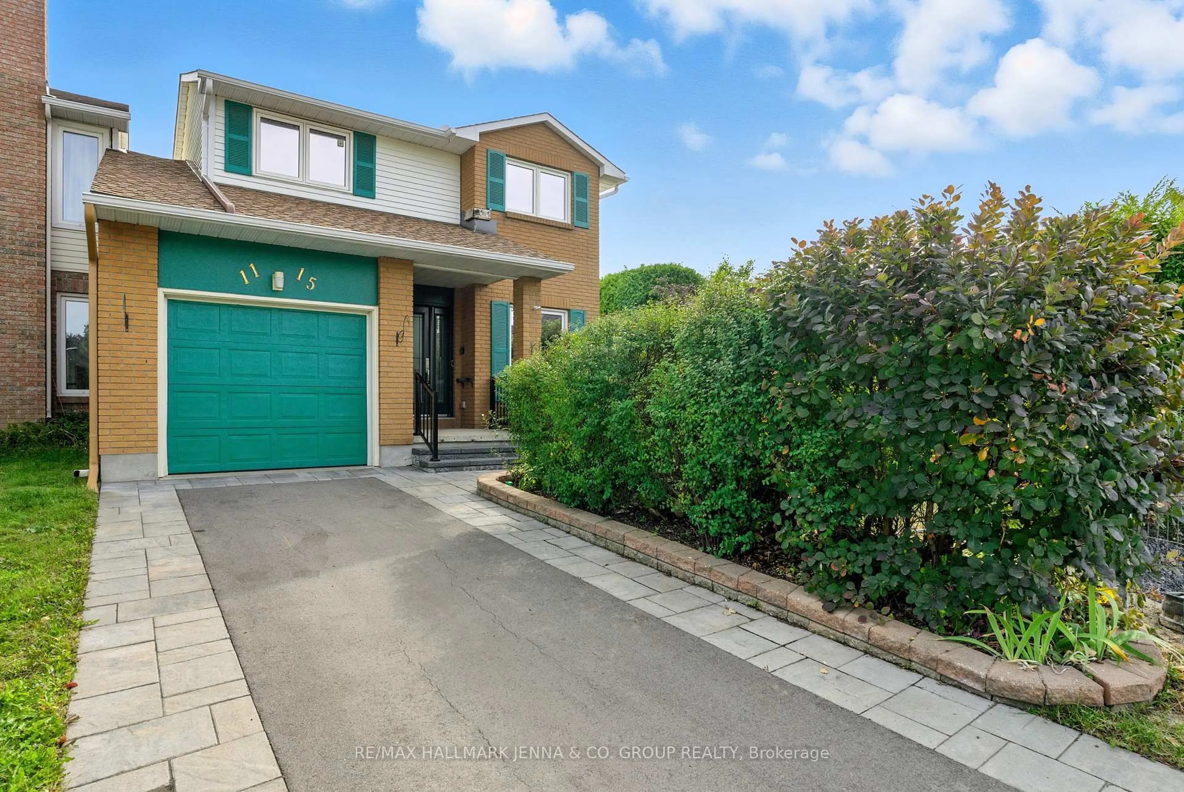 A pic from outside/outdoor area/front of a property/back of a property/a pic from drone, street for 1115 St Emmanuel Terr, Ottawa Ontario K1C 2J6