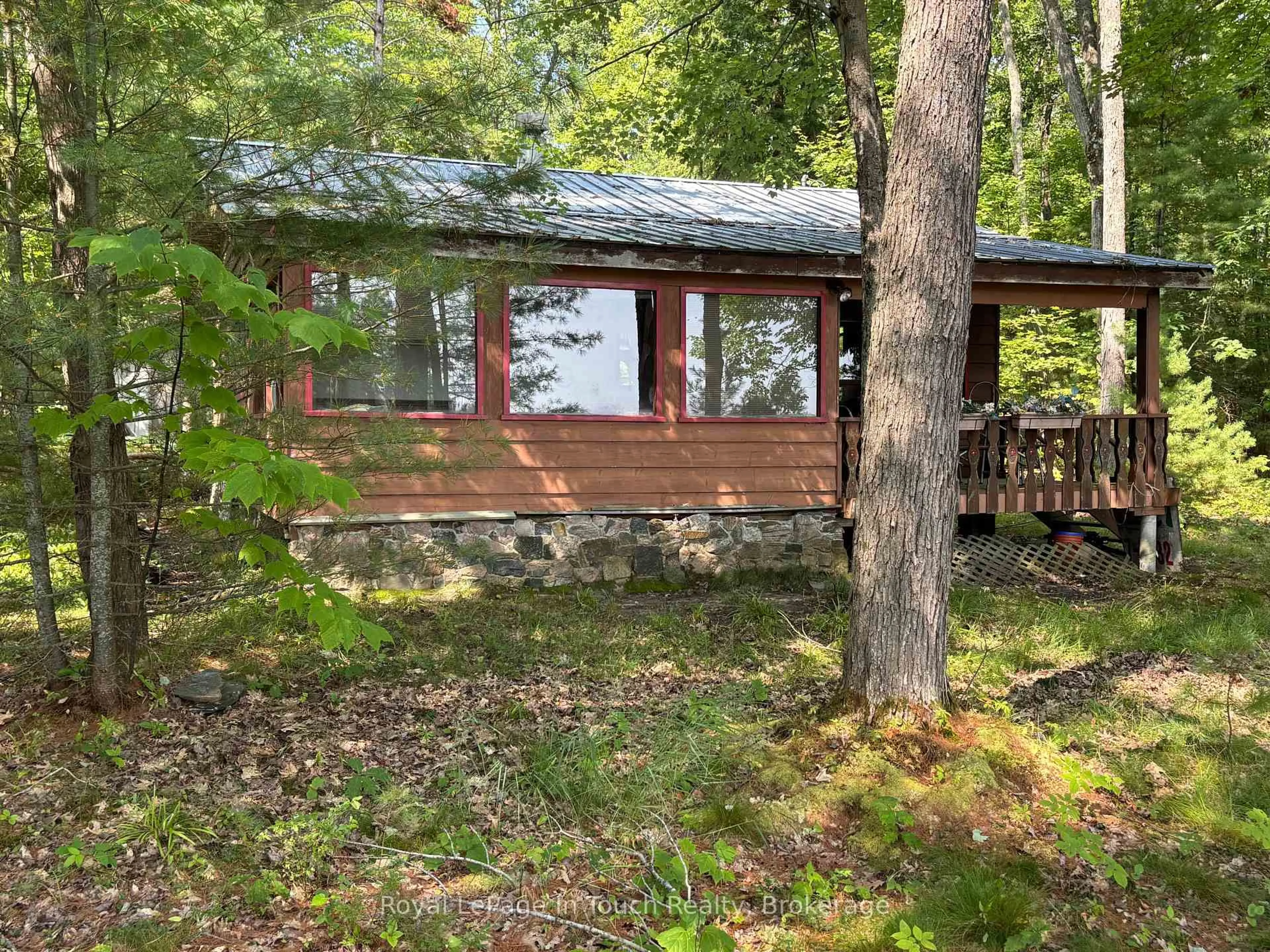 Shed for B207   Lot43 B207 lot 43 Island, The Archipelago Ontario L0J 2T0