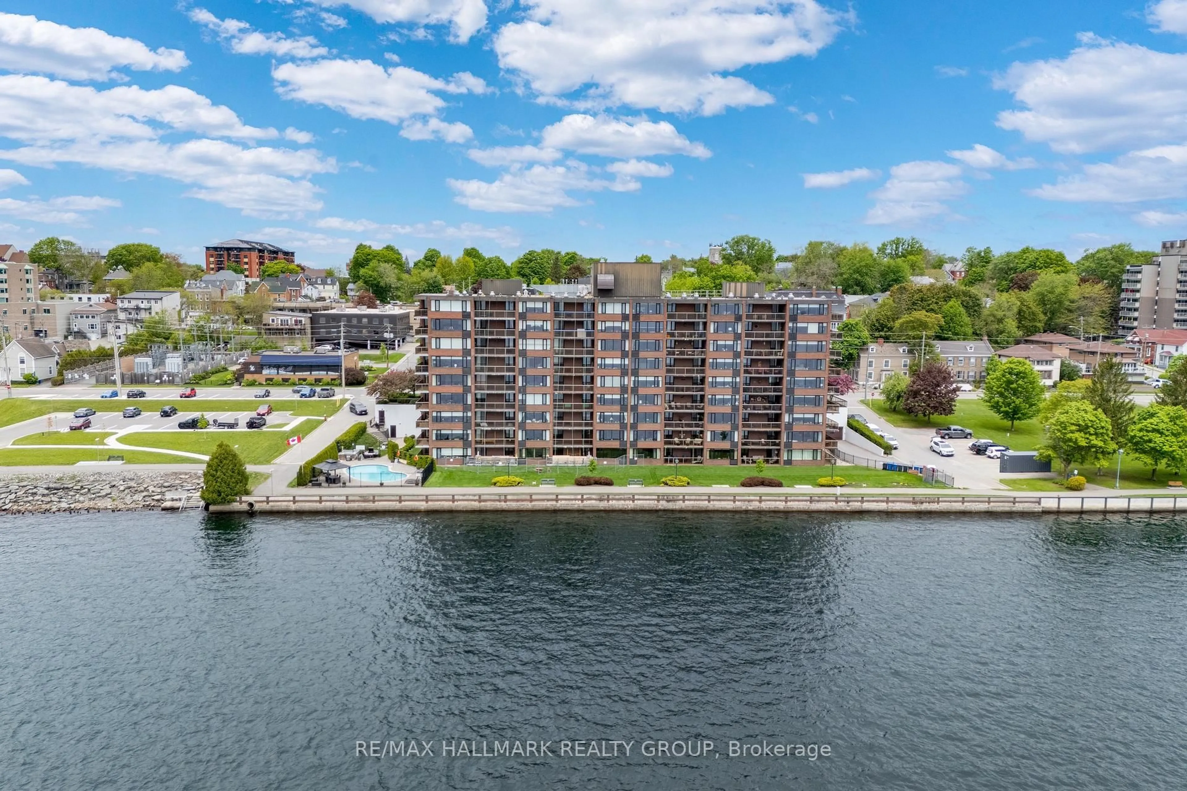 A pic from outside/outdoor area/front of a property/back of a property/a pic from drone, water/lake/river/ocean view for 55 WATER St #405, Brockville Ontario K6V 1A3