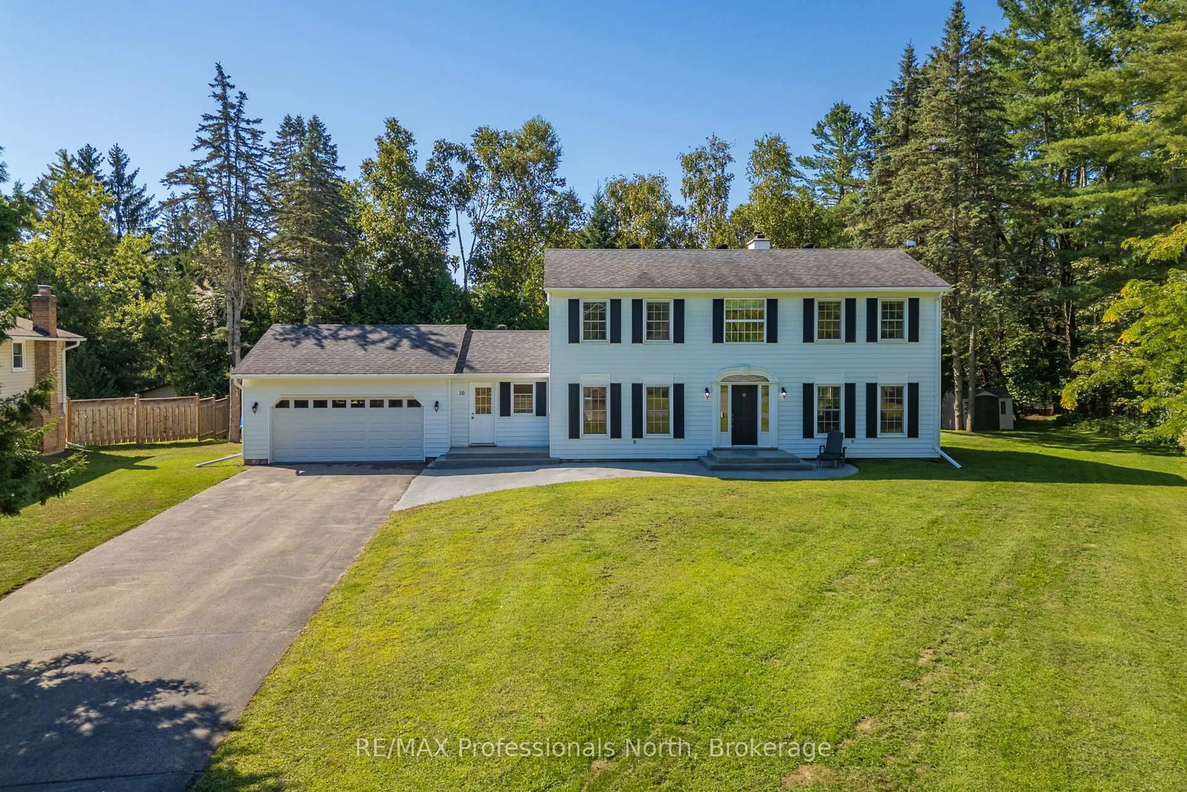 A pic from outside/outdoor area/front of a property/back of a property/a pic from drone, water/lake/river/ocean view for 16 Brobst Forest Cres, Bracebridge Ontario P1L 1C8
