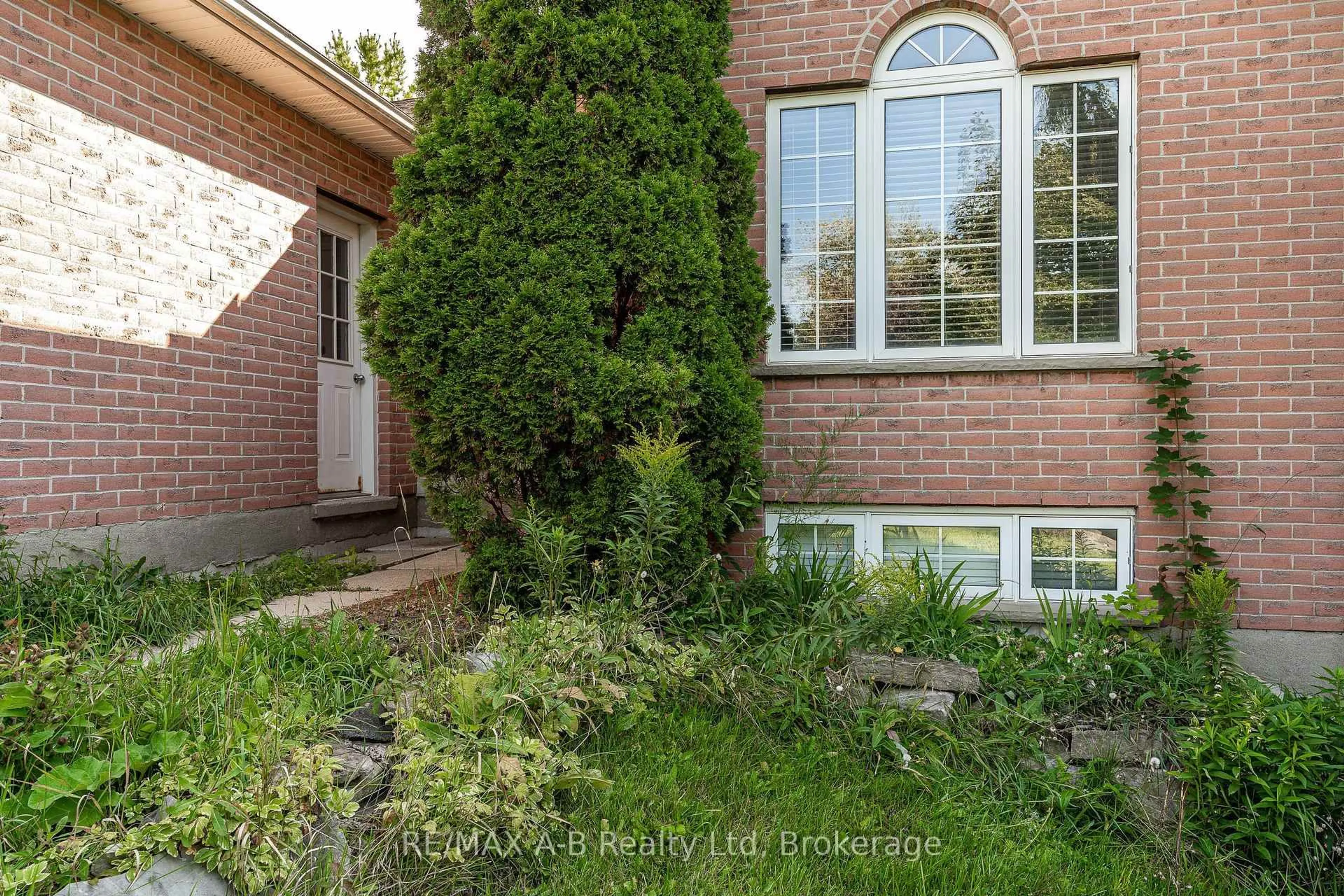 Home with brick exterior material, street for 15 Valleyview Lane, St. Marys Ontario N4X 1A7