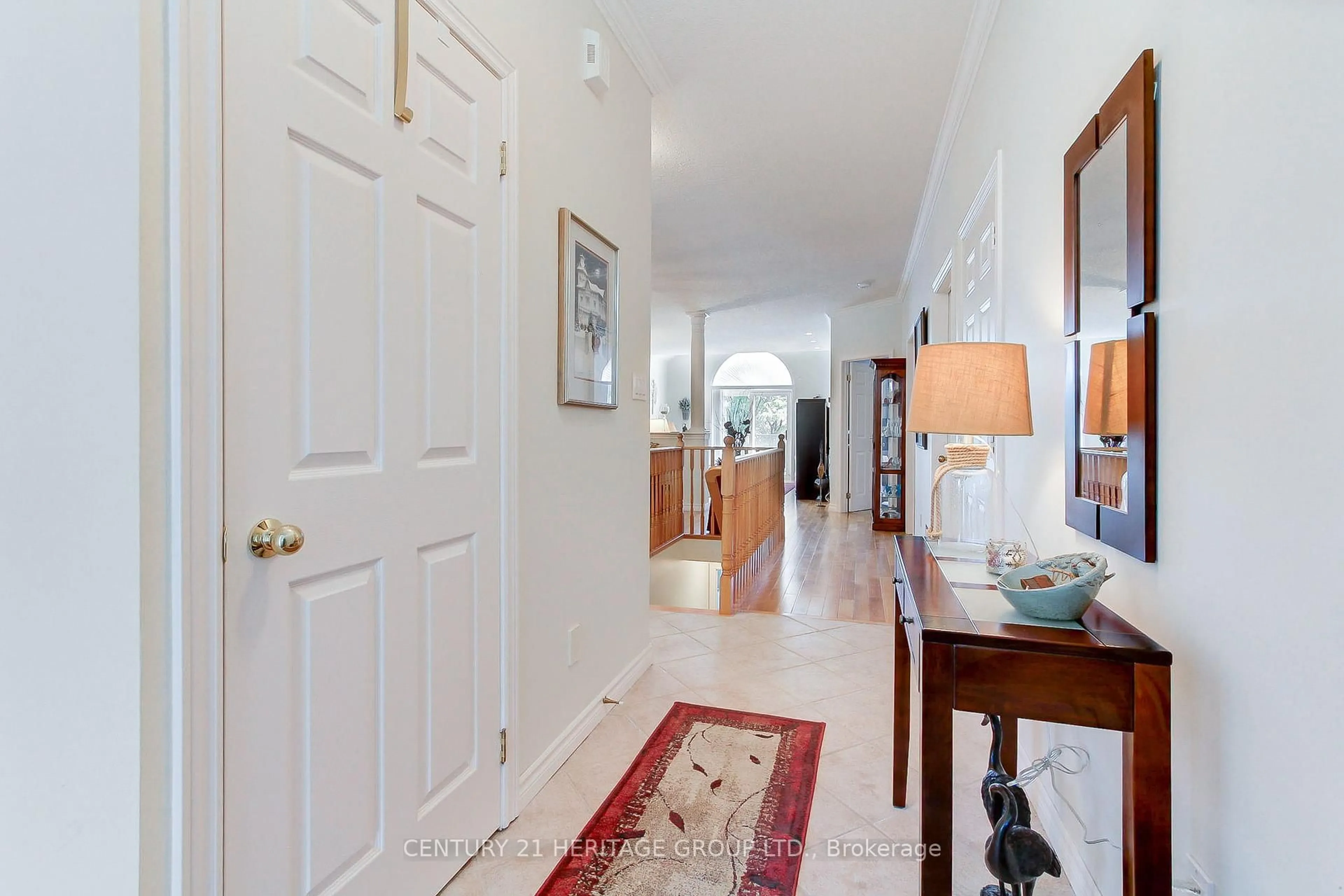 Indoor entryway for 174 Lindsay St #28j, Kawartha Lakes Ontario K9V 0A3