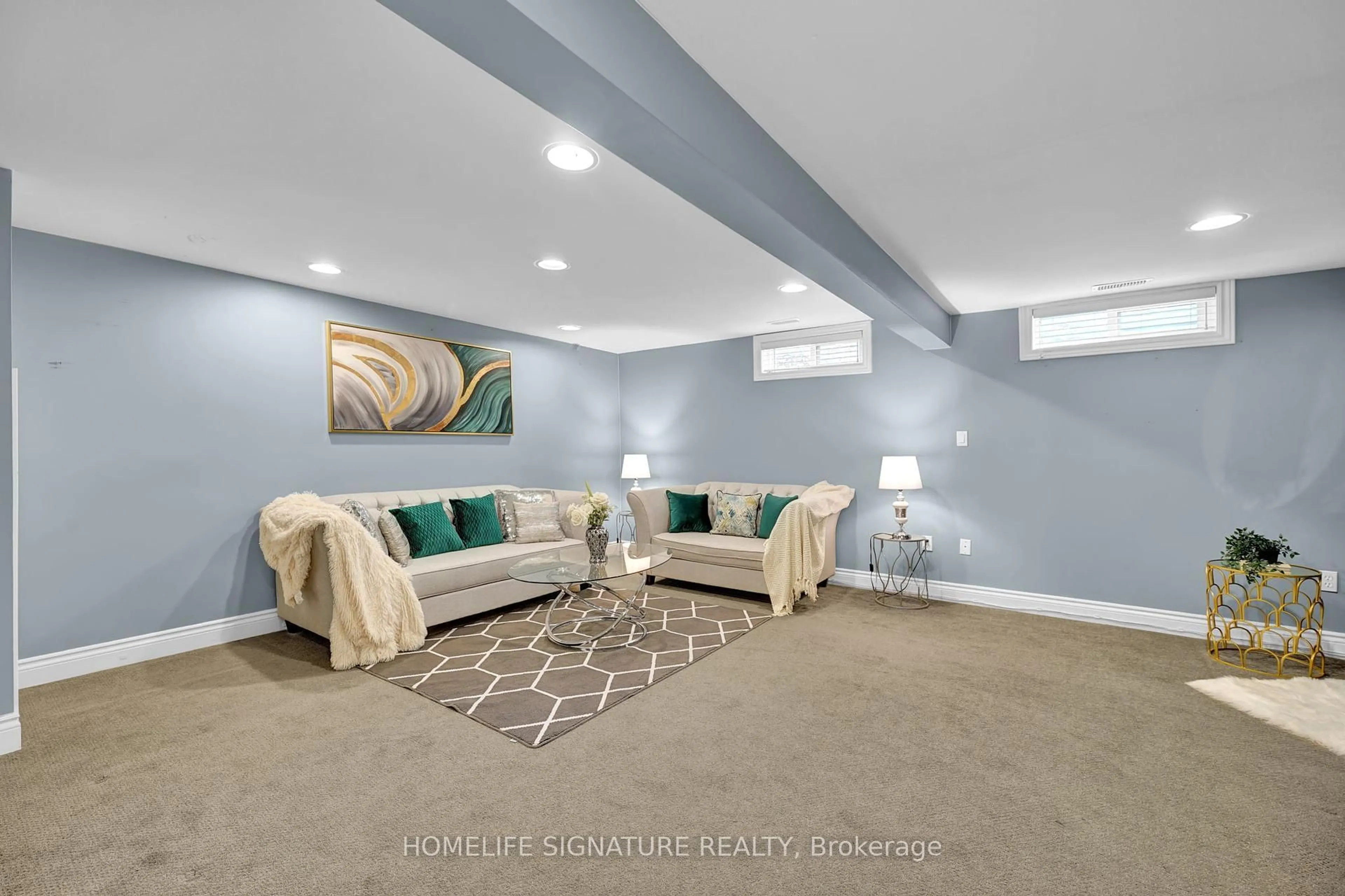 Living room with furniture, unknown for 152 Anvil St, Kitchener Ontario N2P 1Y3