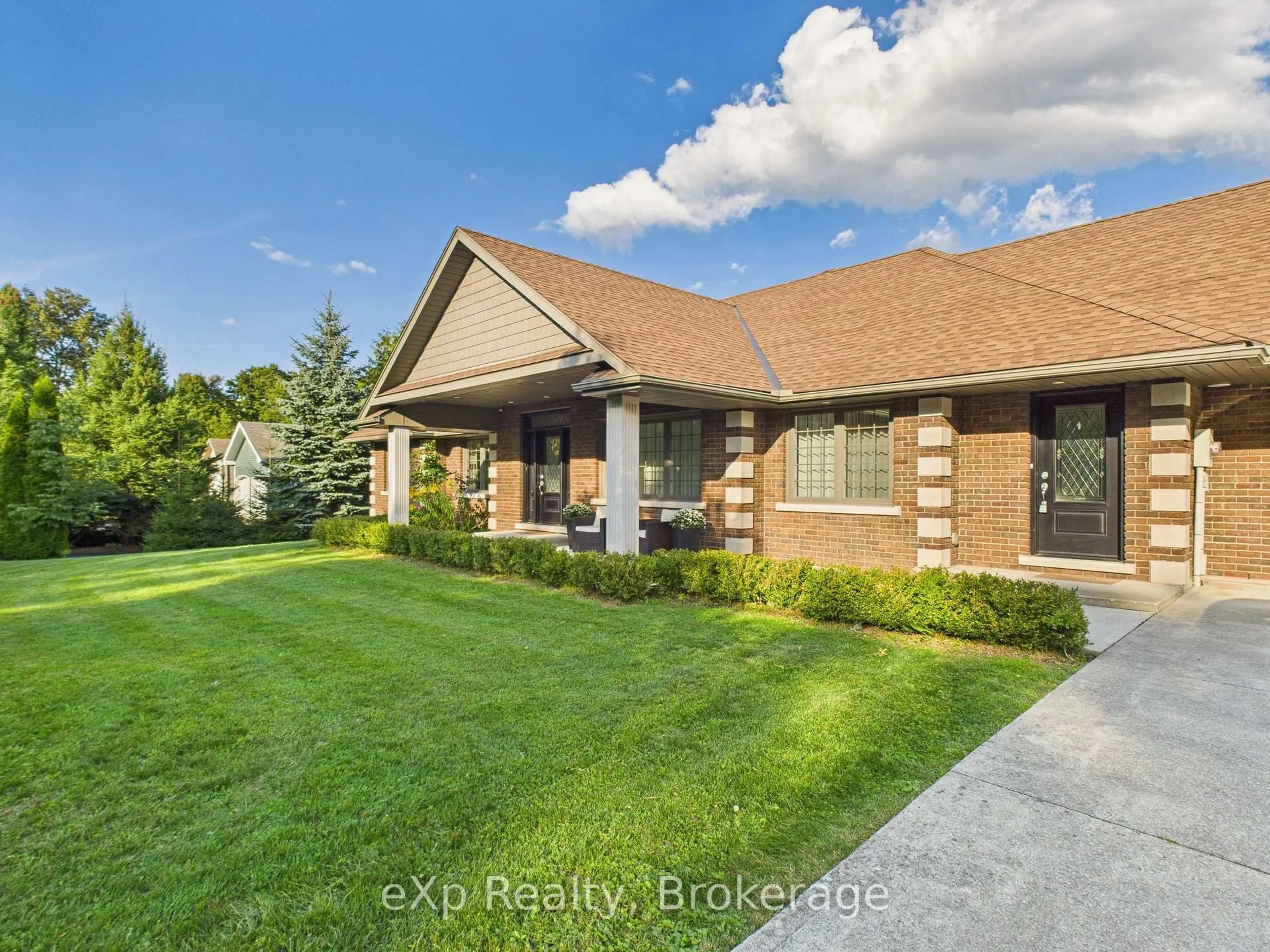 Home with brick exterior material, unknown for 197 Balmy Beach Rd, Georgian Bluffs Ontario N4K 5N4