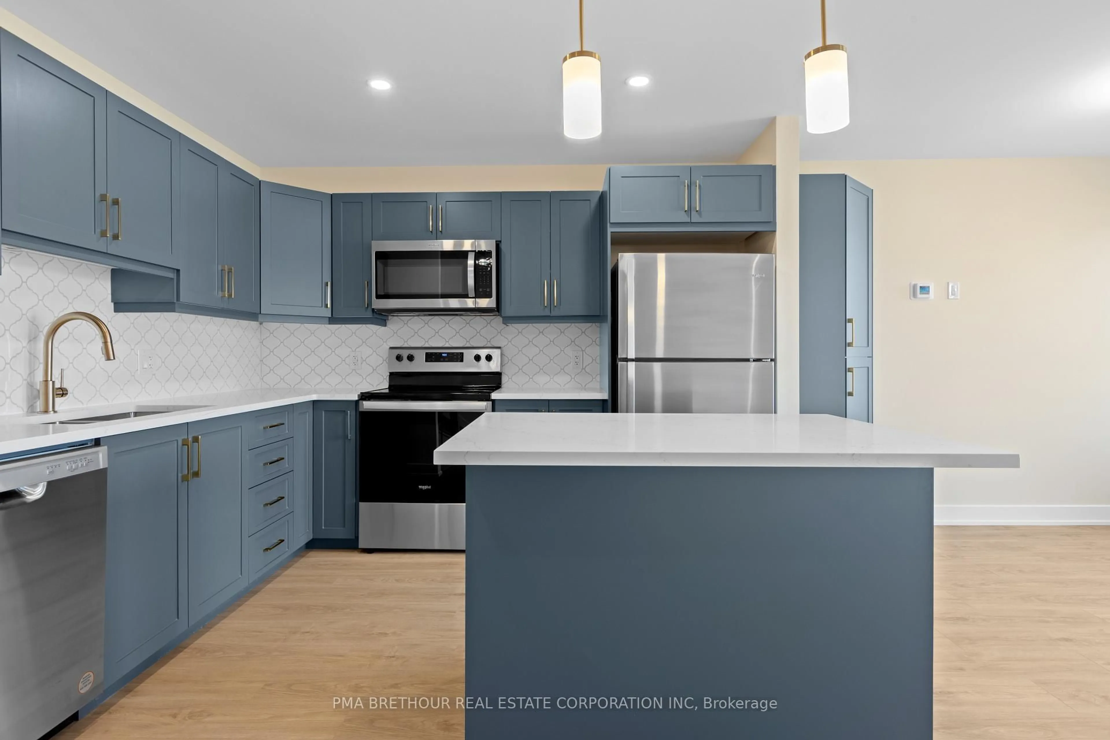 Open concept kitchen, unknown for 66 Staples Blvd, Smiths Falls Ontario K7A 0A5