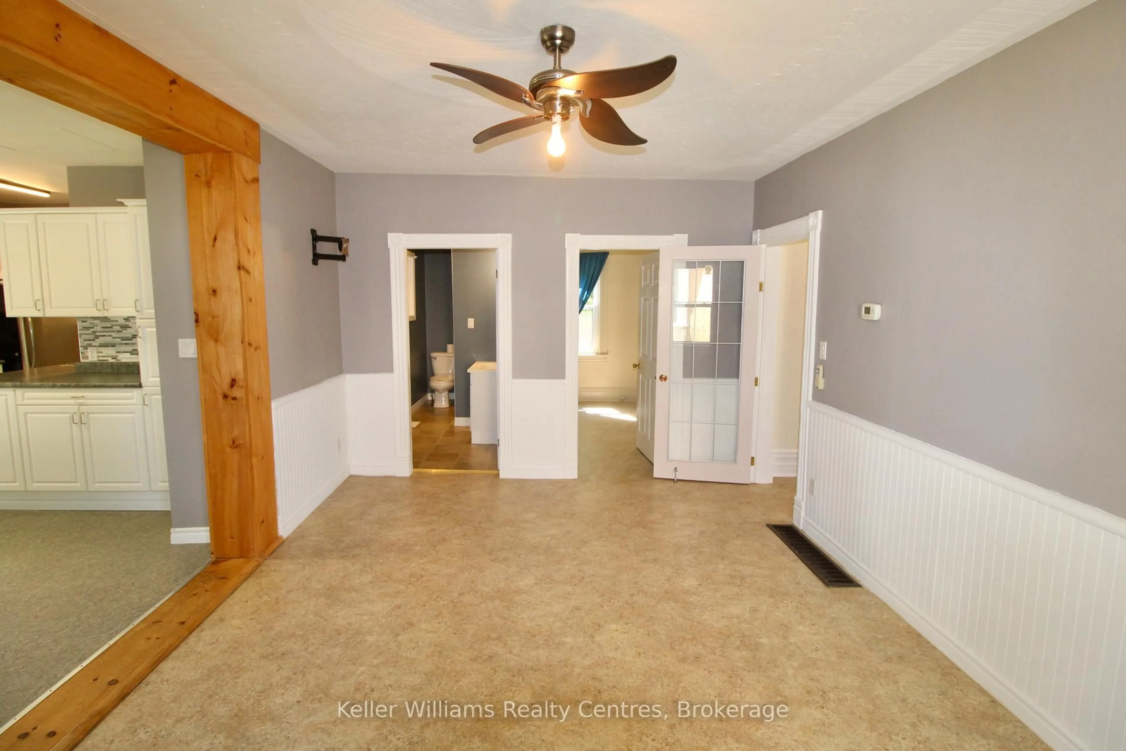 Indoor entryway for 630 Colborne St, Brockton Ontario N0G 2V0