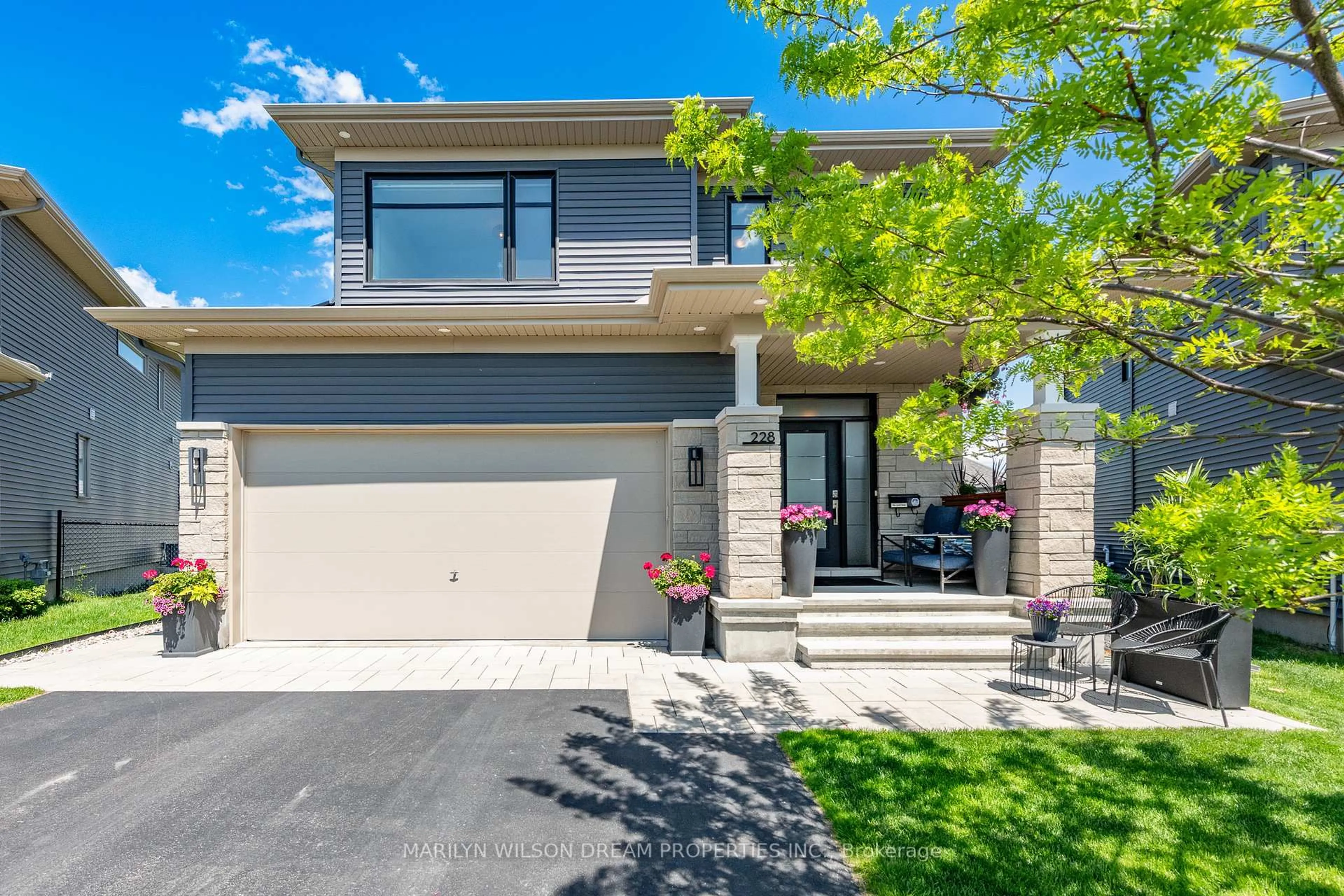Home with brick exterior material, street for 228 Onyx Cres, Clarence-Rockland Ontario K4K 0H5