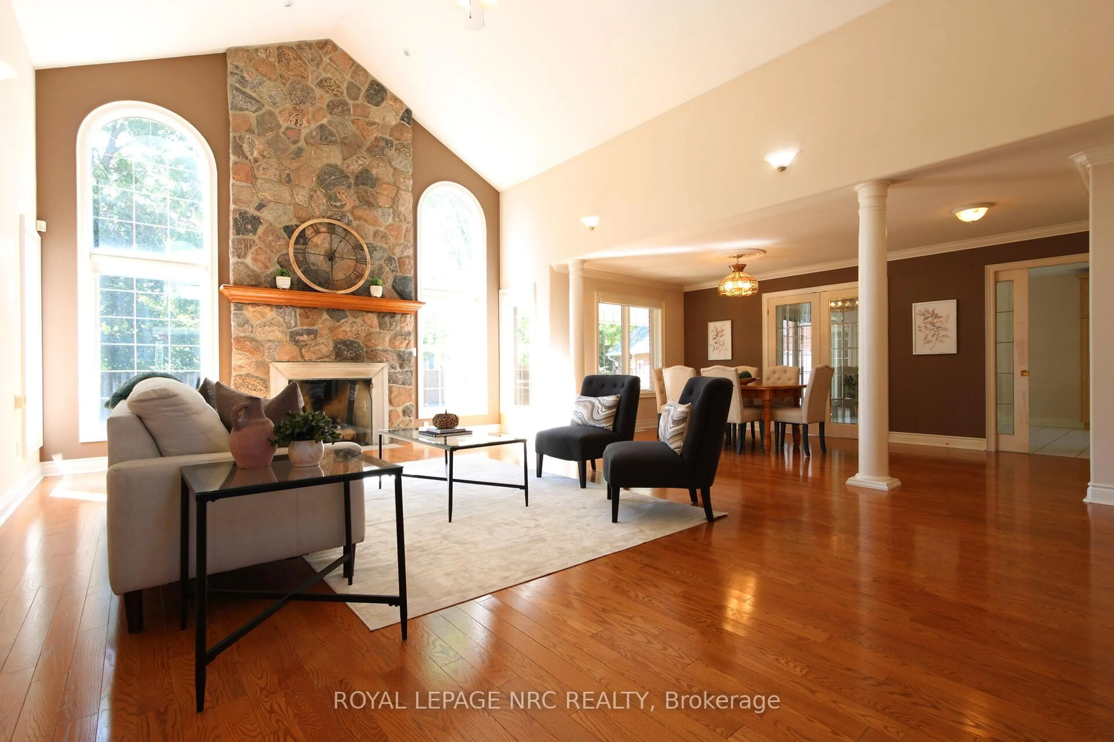 Living room with furniture, unknown for 2A Juliana Cres, St. Catharines Ontario L2N 4B4