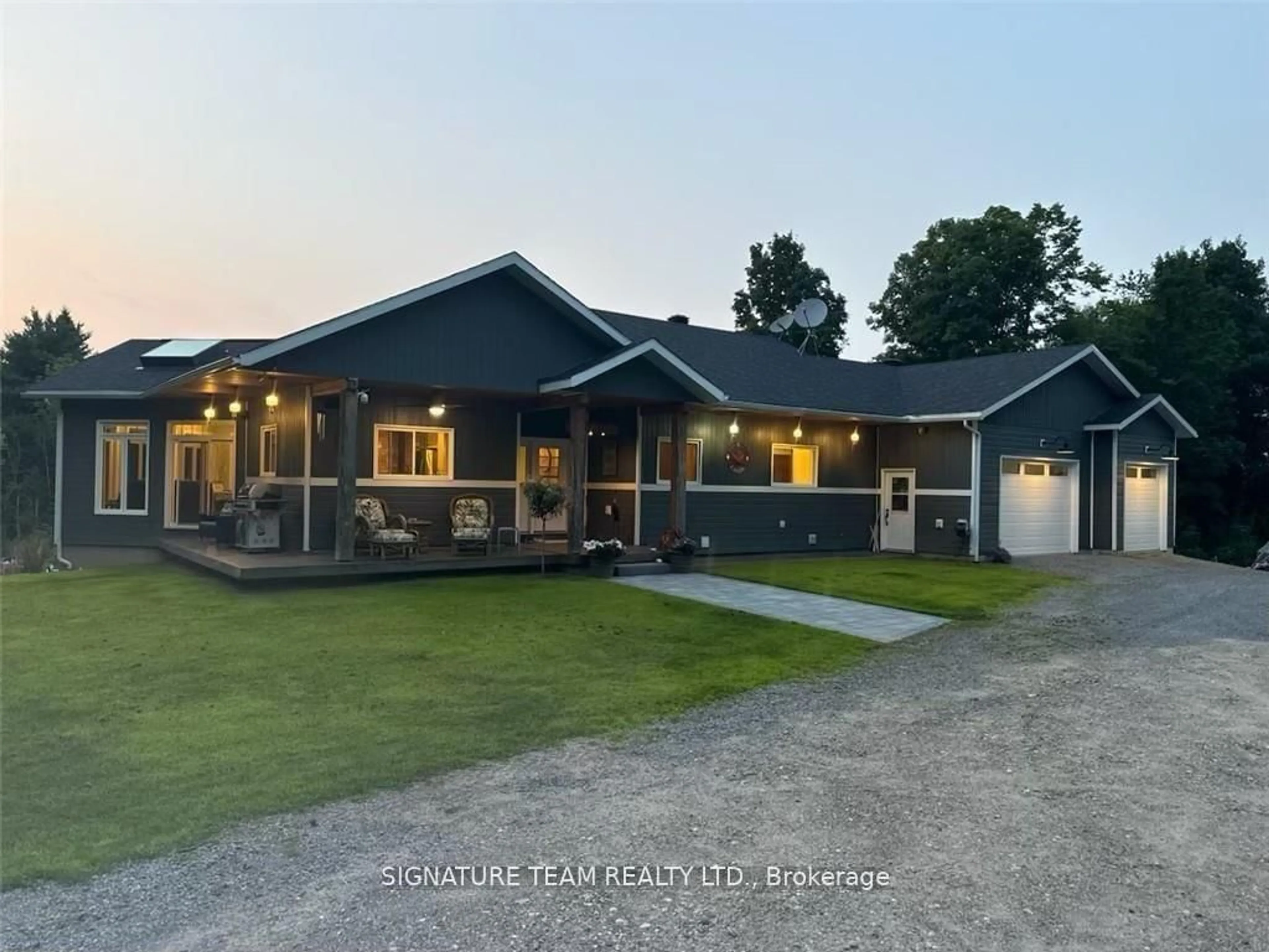A pic from outside/outdoor area/front of a property/back of a property/a pic from drone, unknown for 1555 Whitton Rd, Renfrew Ontario K7V 3Z6