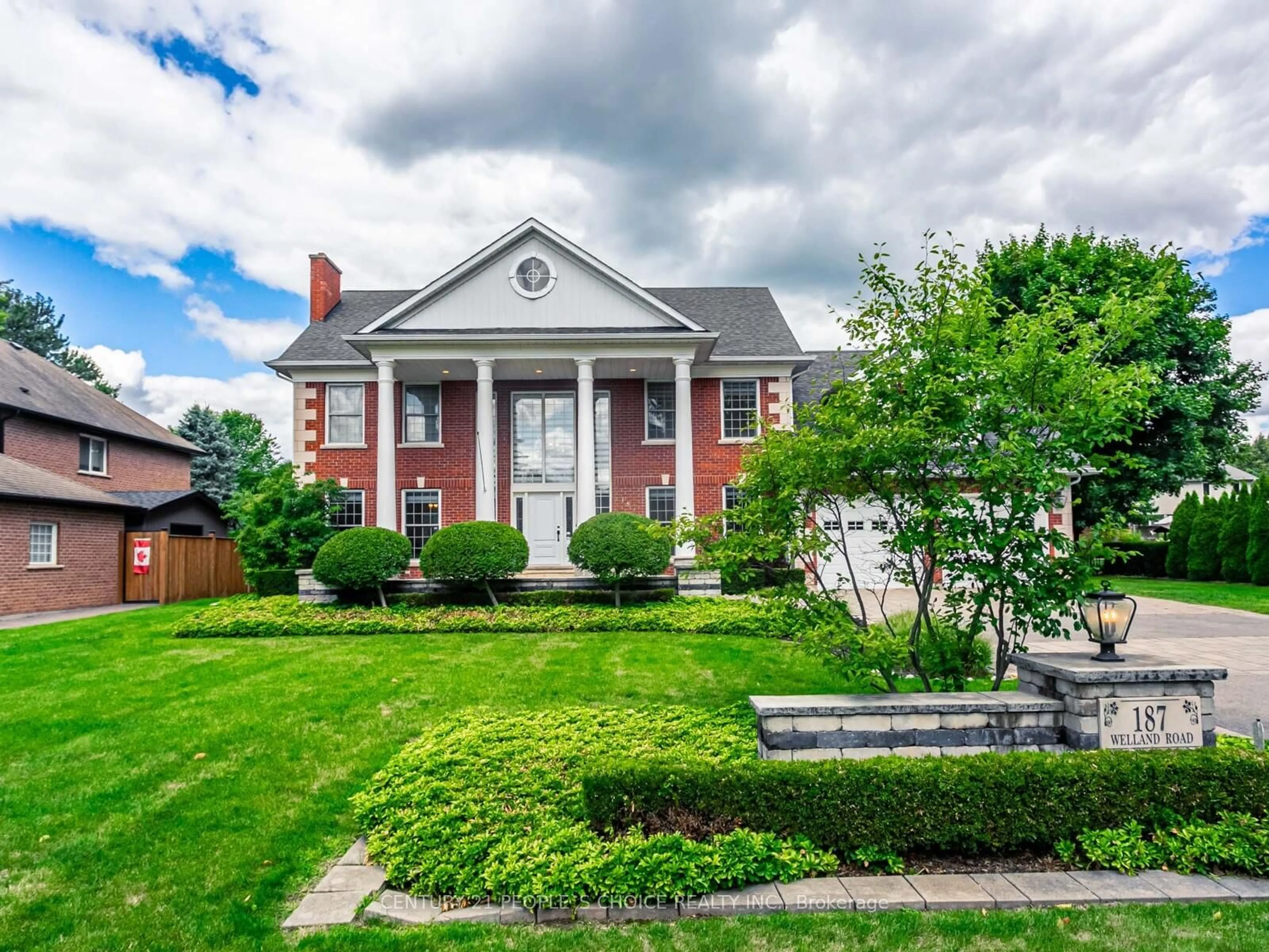 Home with brick exterior material, street for 187 WELLAND Rd, Pelham Ontario L0S 1E4