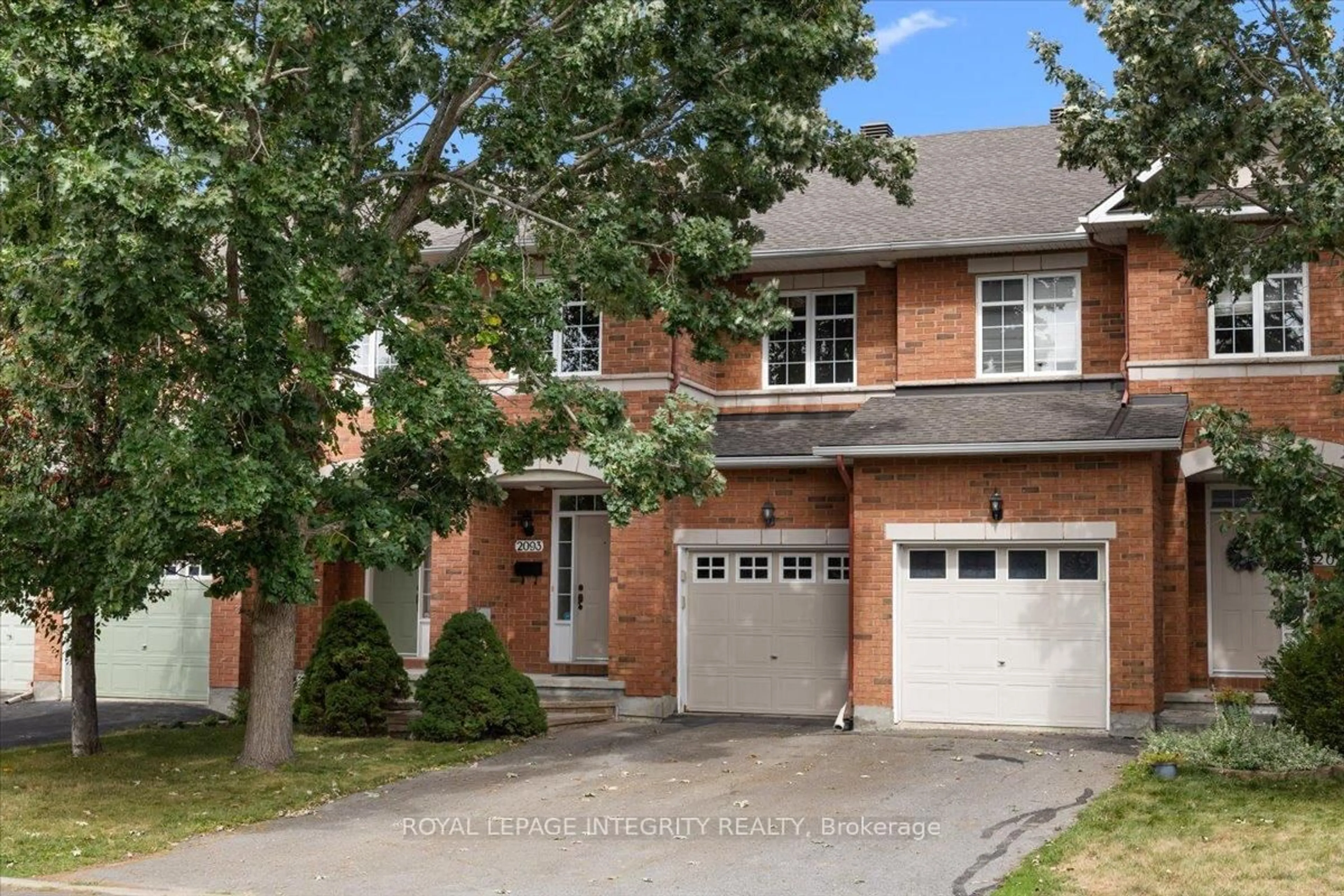 Home with brick exterior material, street for 2093 Bergamot Circ, Ottawa Ontario K4A 4R4