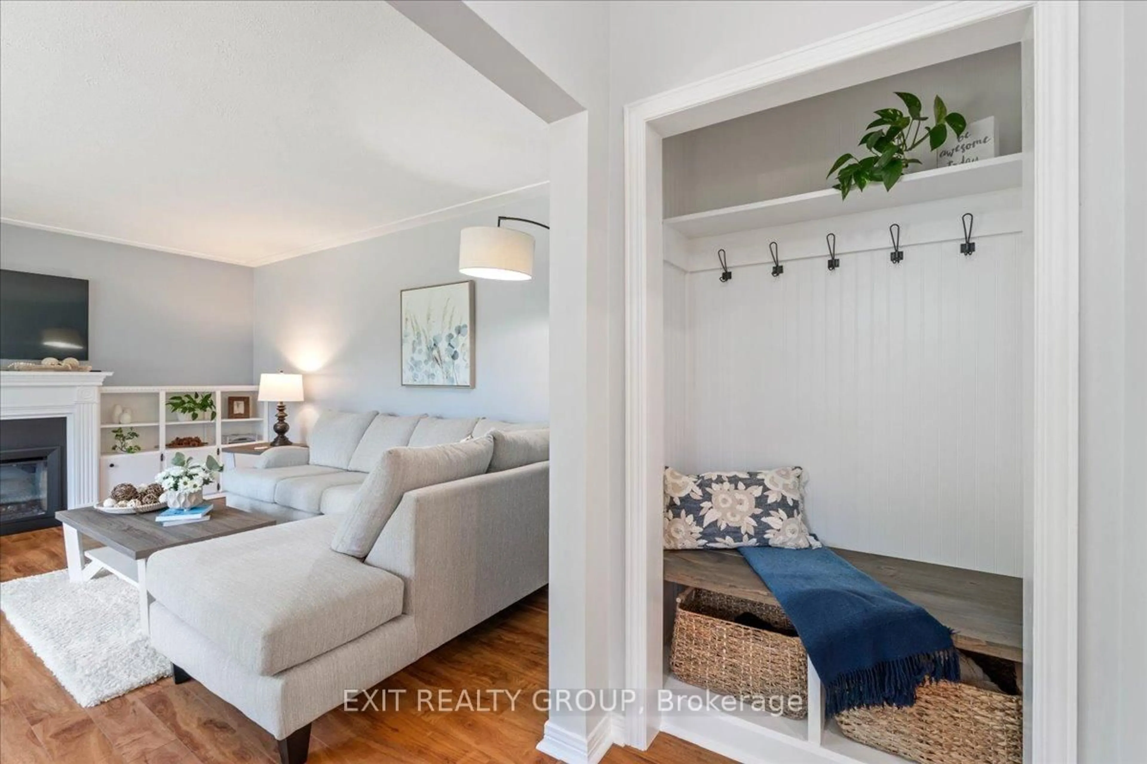 Living room with furniture, unknown for 421 Dundas St, Greater Napanee Ontario K7R 2B9