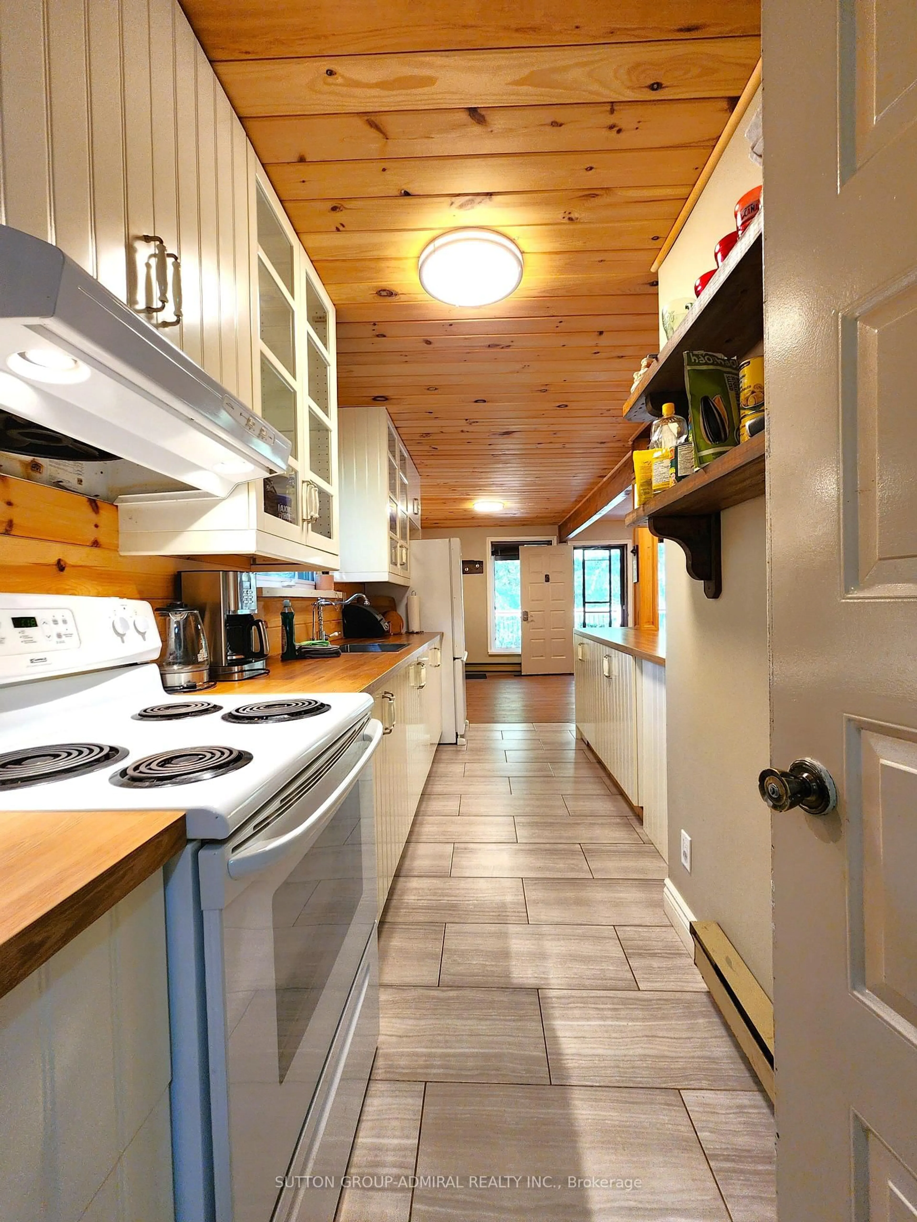 Open concept kitchen, unknown for 525 Waltonian Dr, Nipissing Ontario P0H 1H0