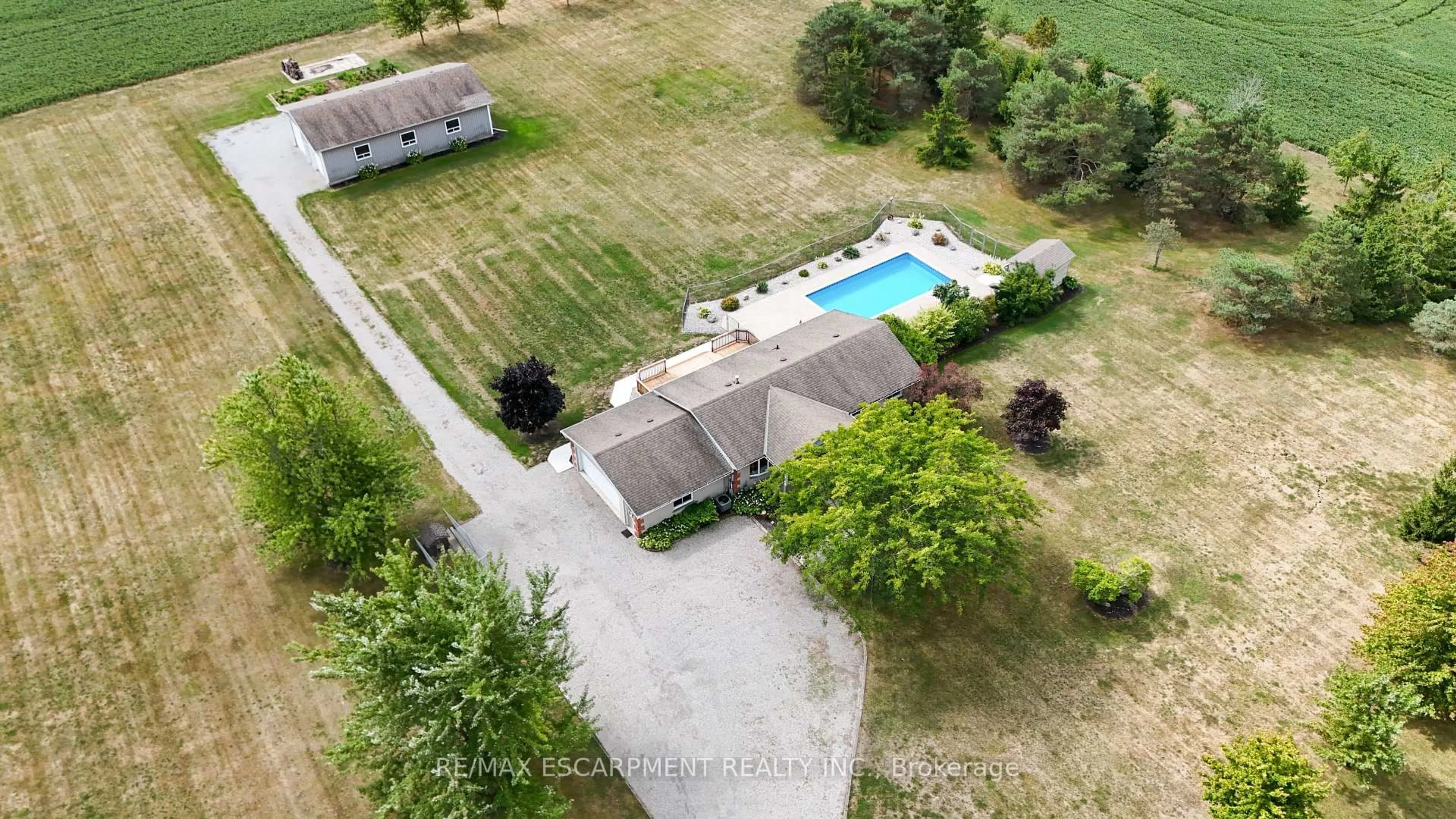 A pic from outside/outdoor area/front of a property/back of a property/a pic from drone, unknown for 6002 RAINHAM Rd, Haldimand Ontario N1A 2W8