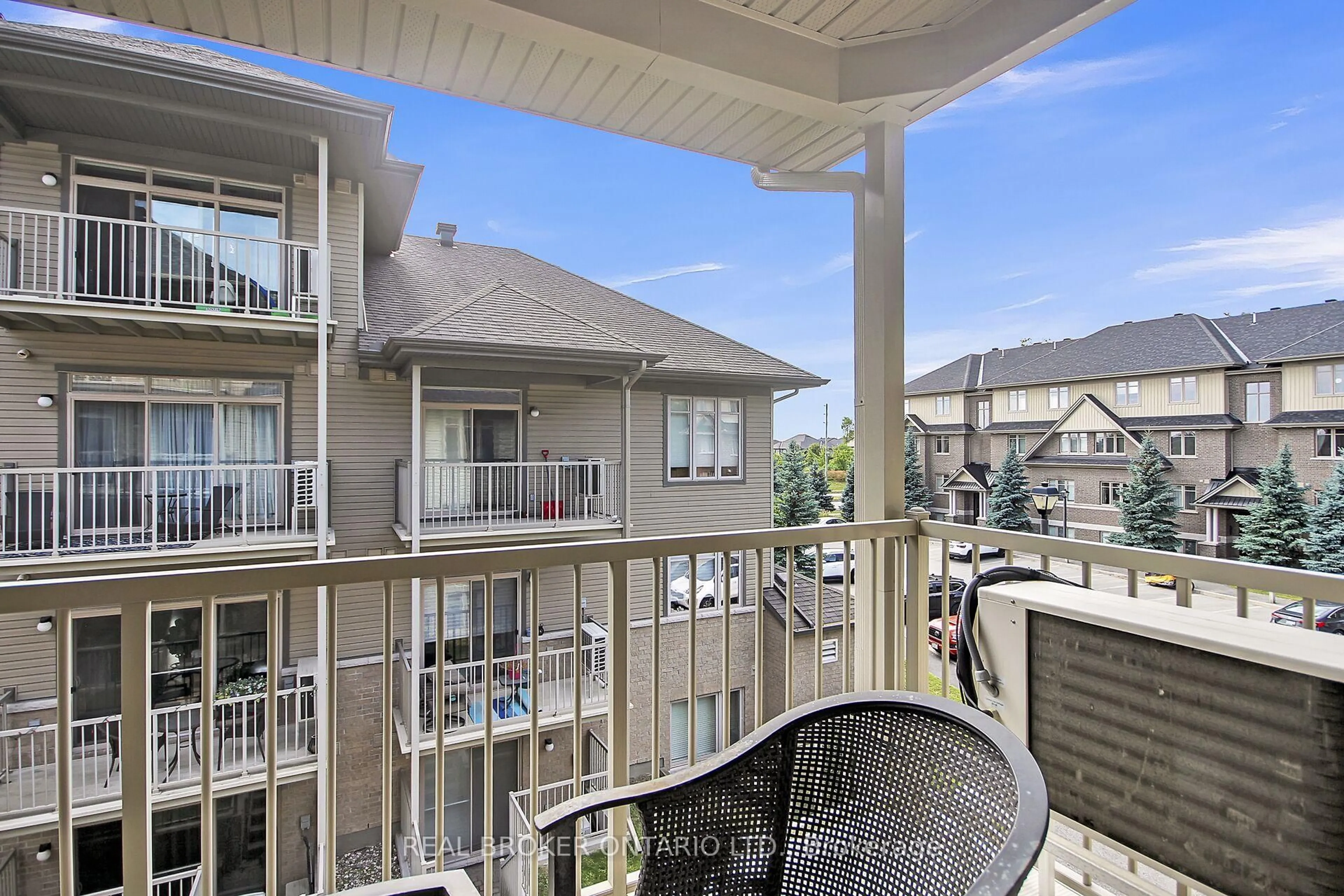 Balcony in the apartment, water/lake/river/ocean view for 1015 Beryl Private #B, Ottawa Ontario K1V 2M4