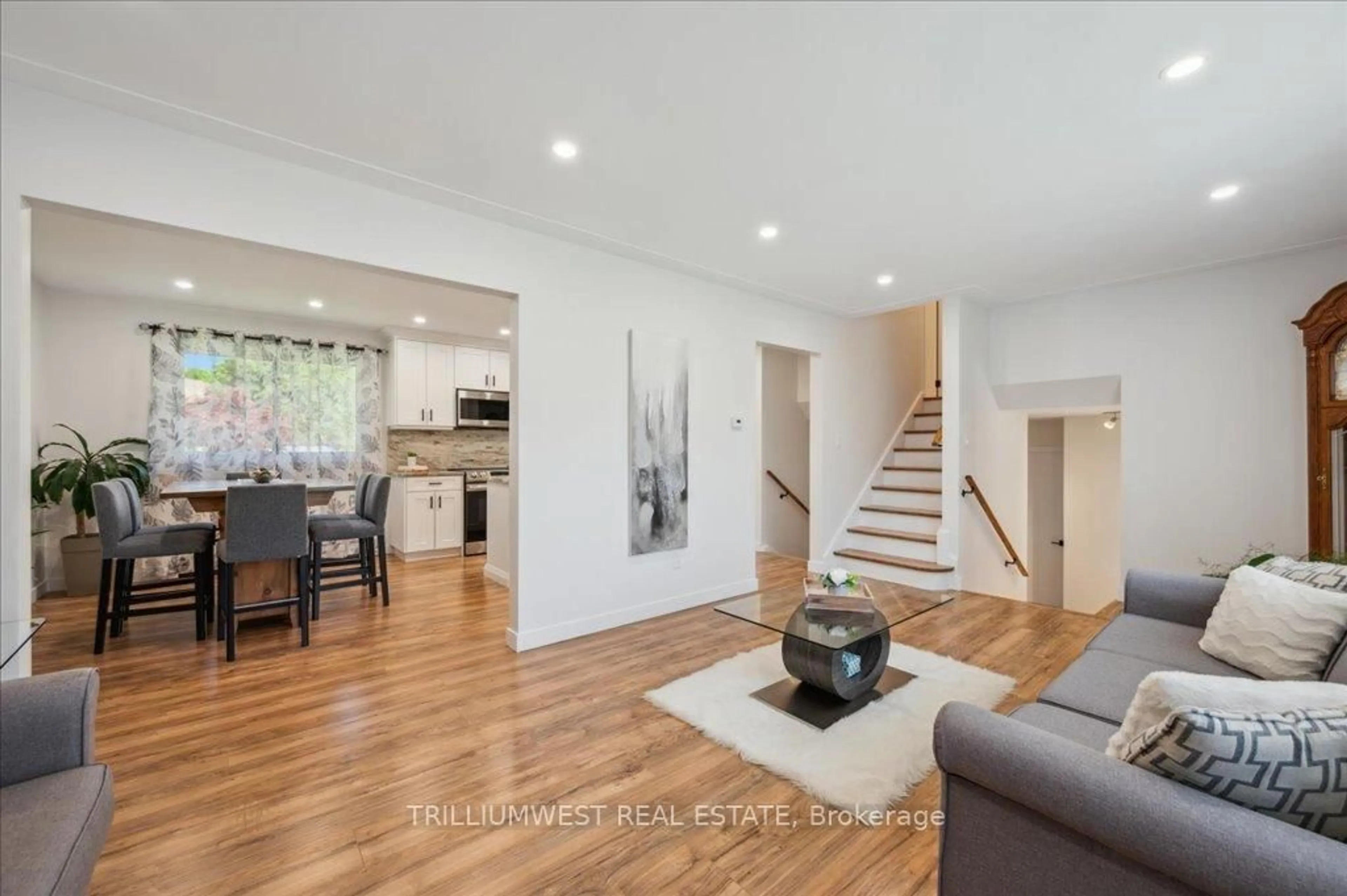 Unknown for 76 Lower Canada Cres, Kitchener Ontario N2P 1E8