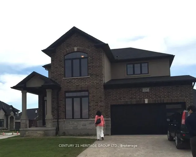 3547 Singleton Ave, London South