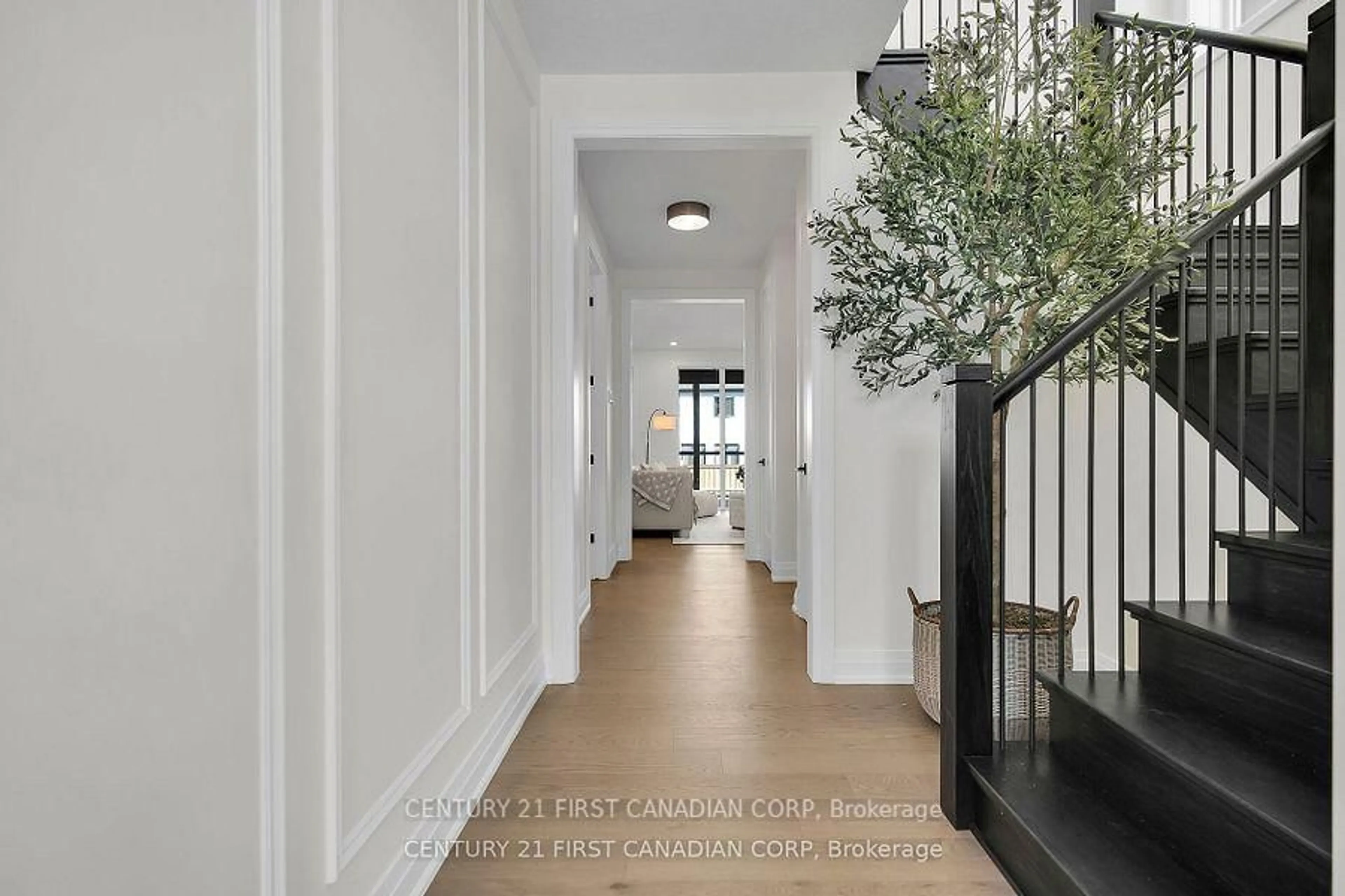 Indoor entryway for 1918 Fountain Grass Dr, London South Ontario N6K 4P9