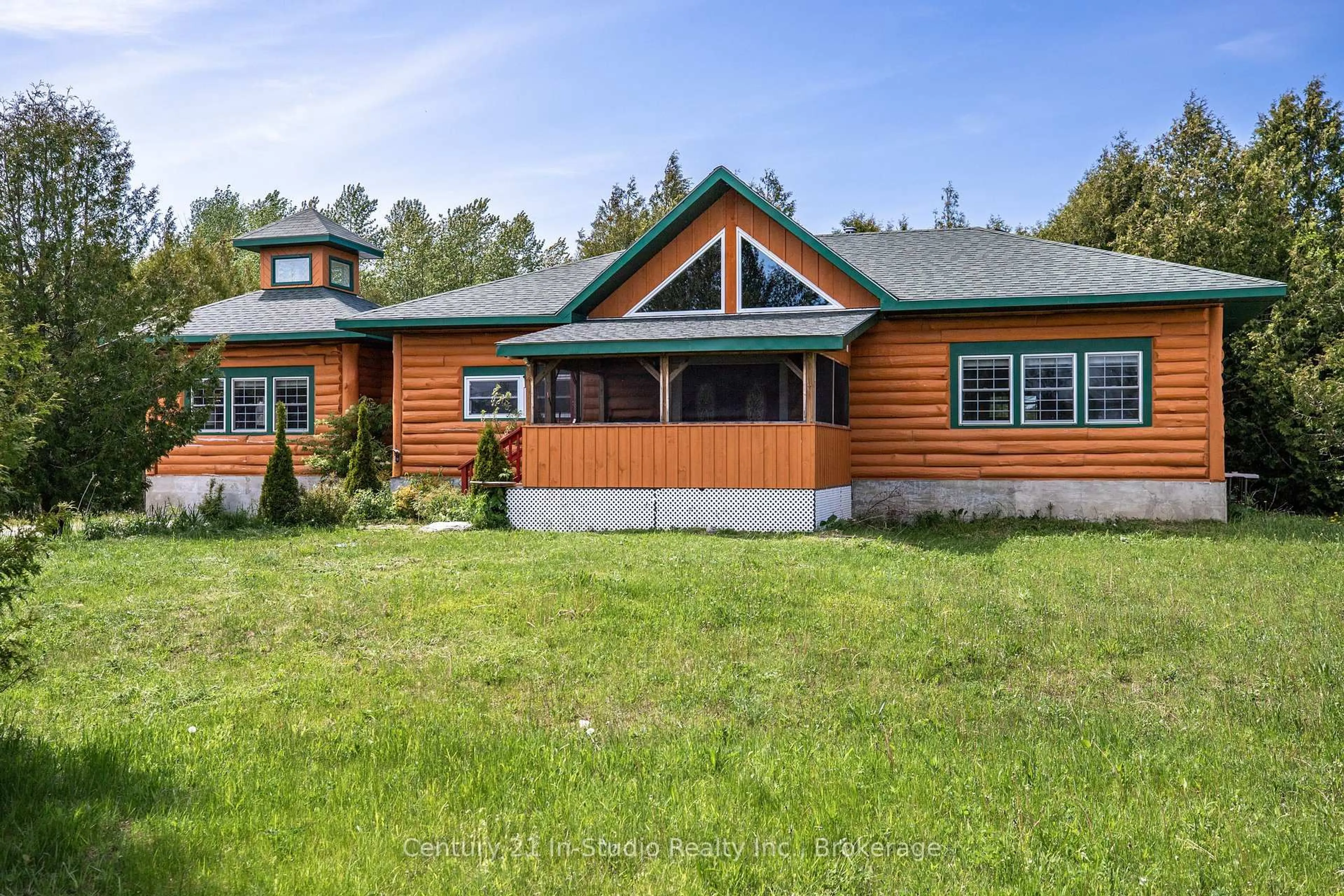 Home with vinyl exterior material, unknown for 25 Maple Golf Cres, Northern Bruce Peninsula Ontario N0H 2R0