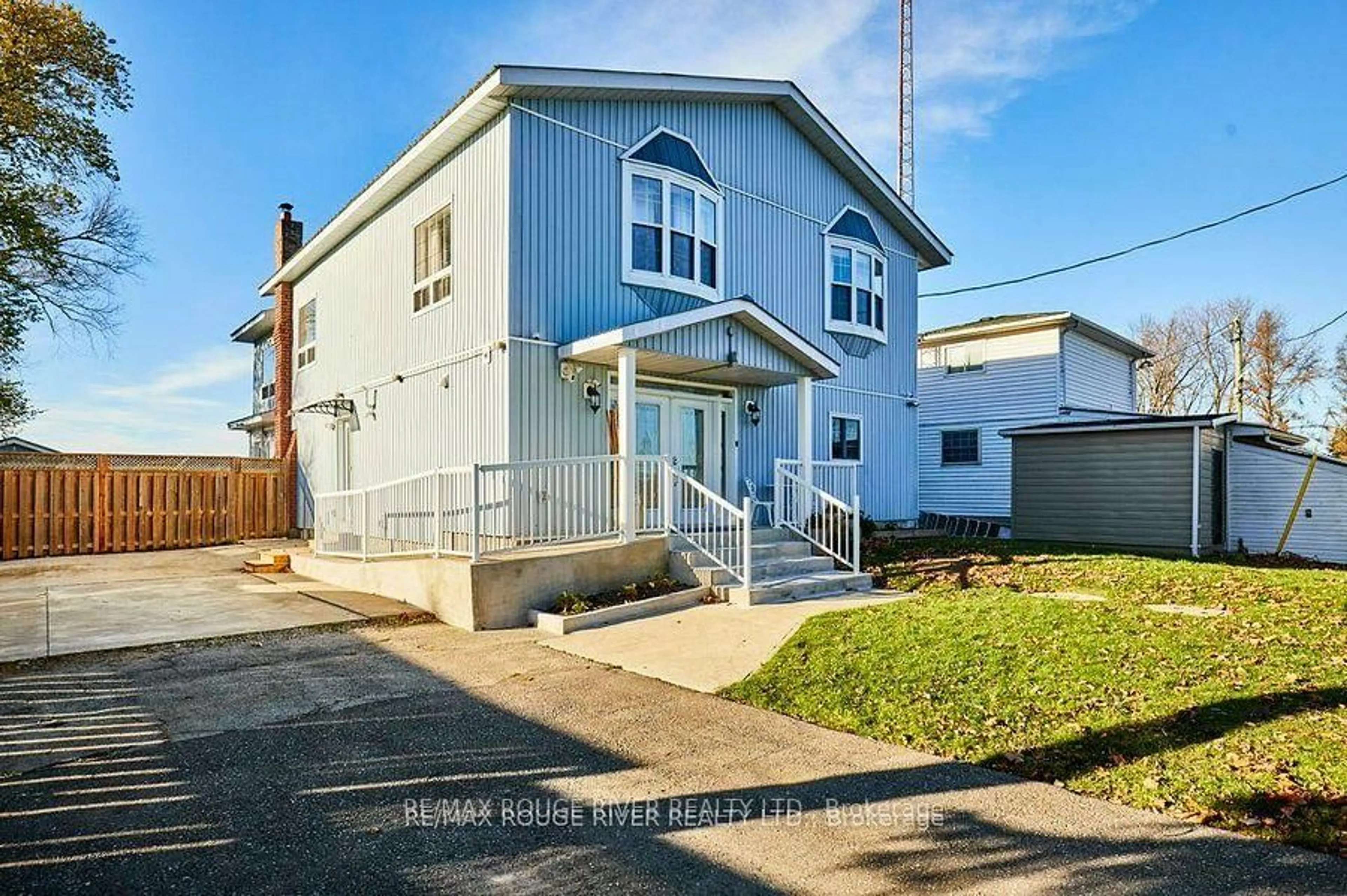 Home with vinyl exterior material, street for 81 Laird Dr, Kawartha Lakes Ontario K9V 4R6