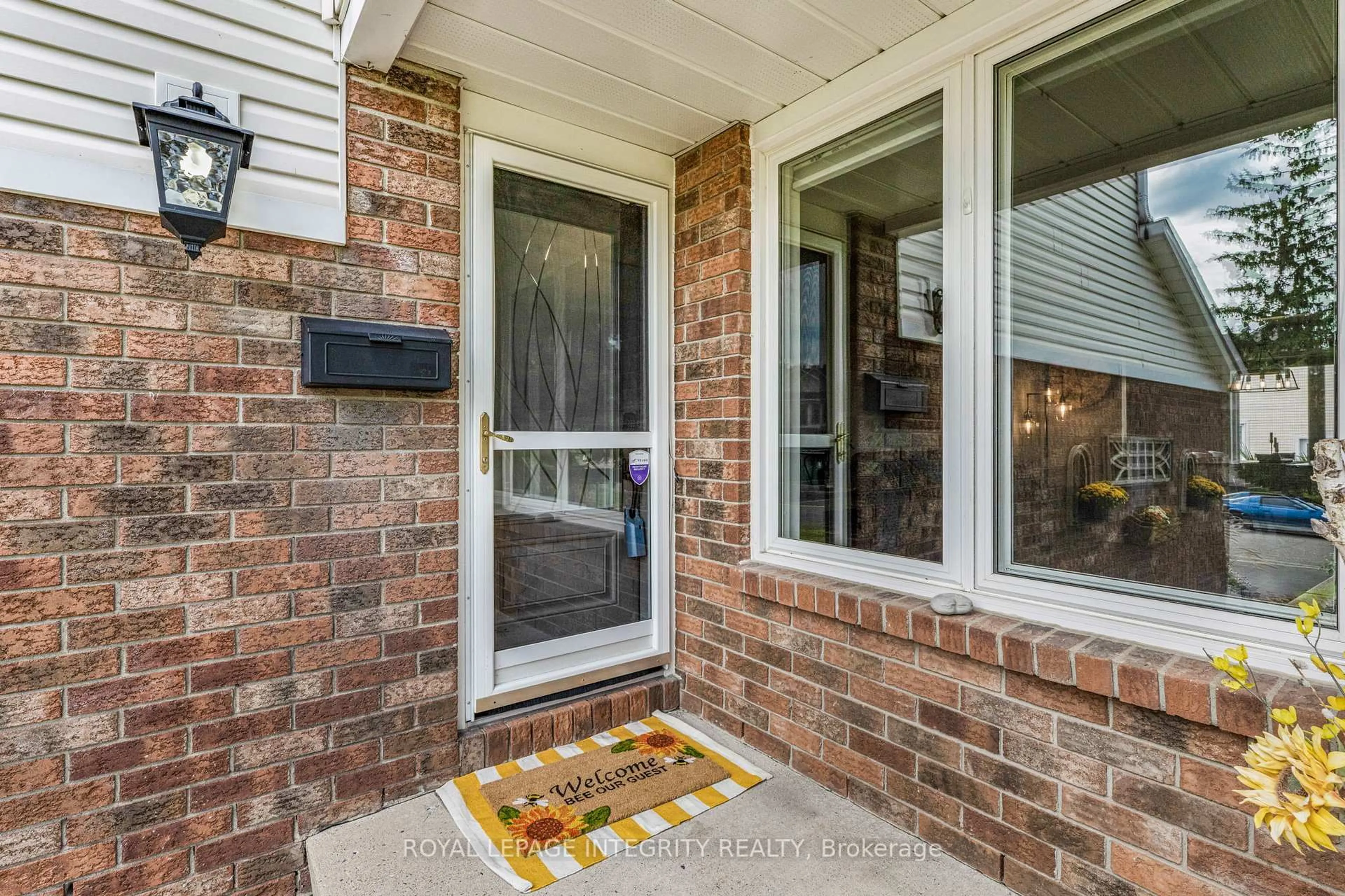 Unknown for 589 Pocono Cres, Ottawa Ontario K4A 3J6