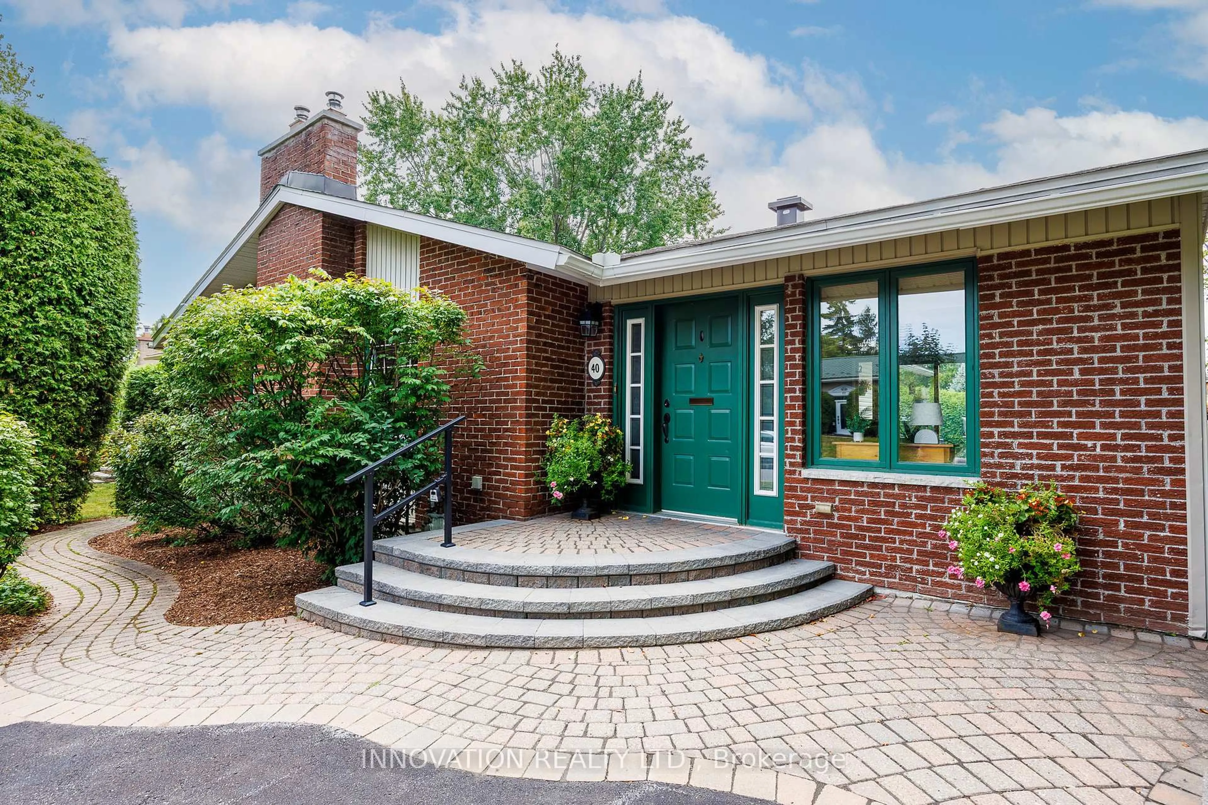 Home with brick exterior material, street for 40 Singal St, Ottawa Ontario K2L 1B9