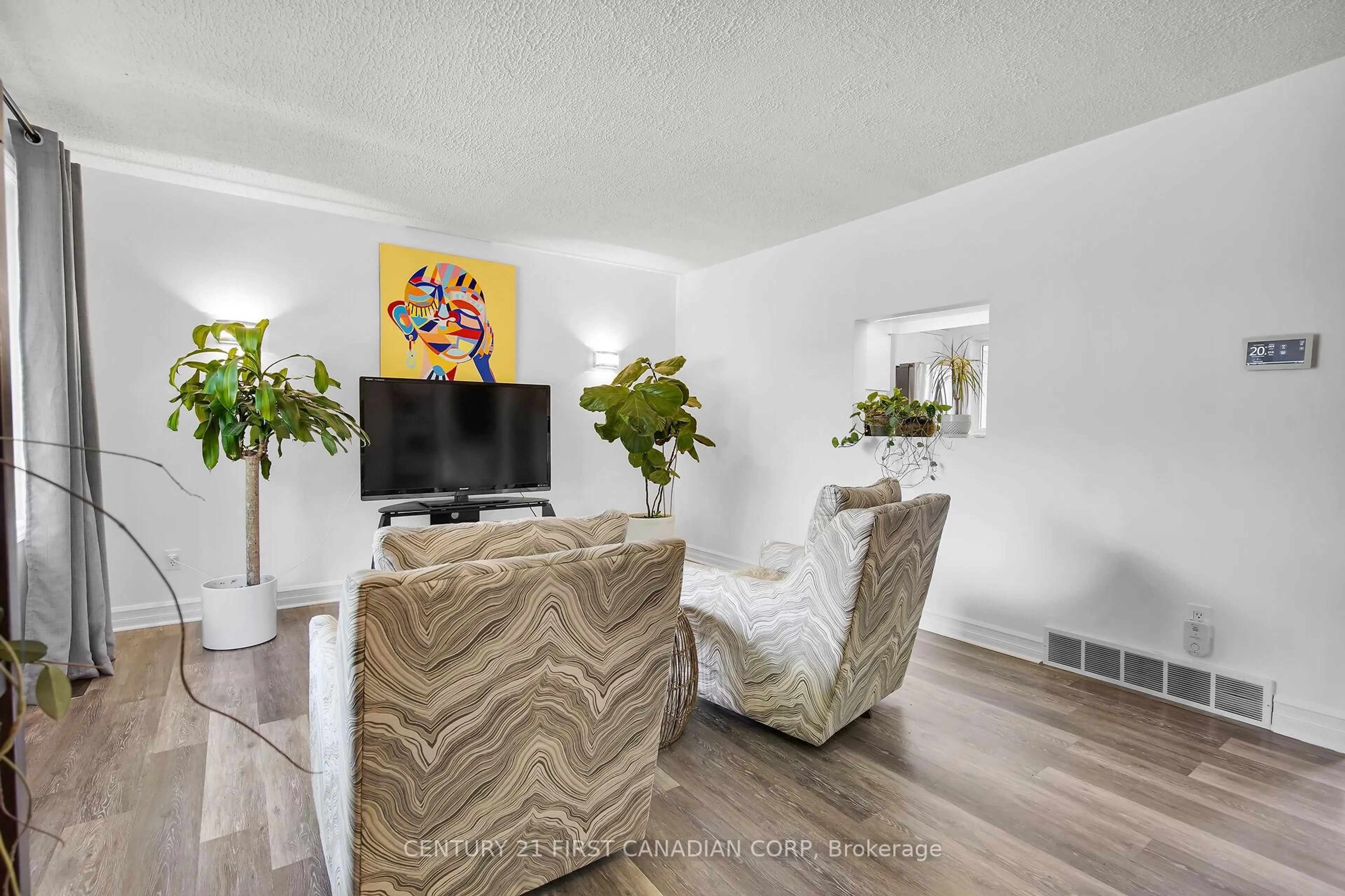 Living room with furniture, unknown for 1 Buchan Rd, London East Ontario N5V 1K9