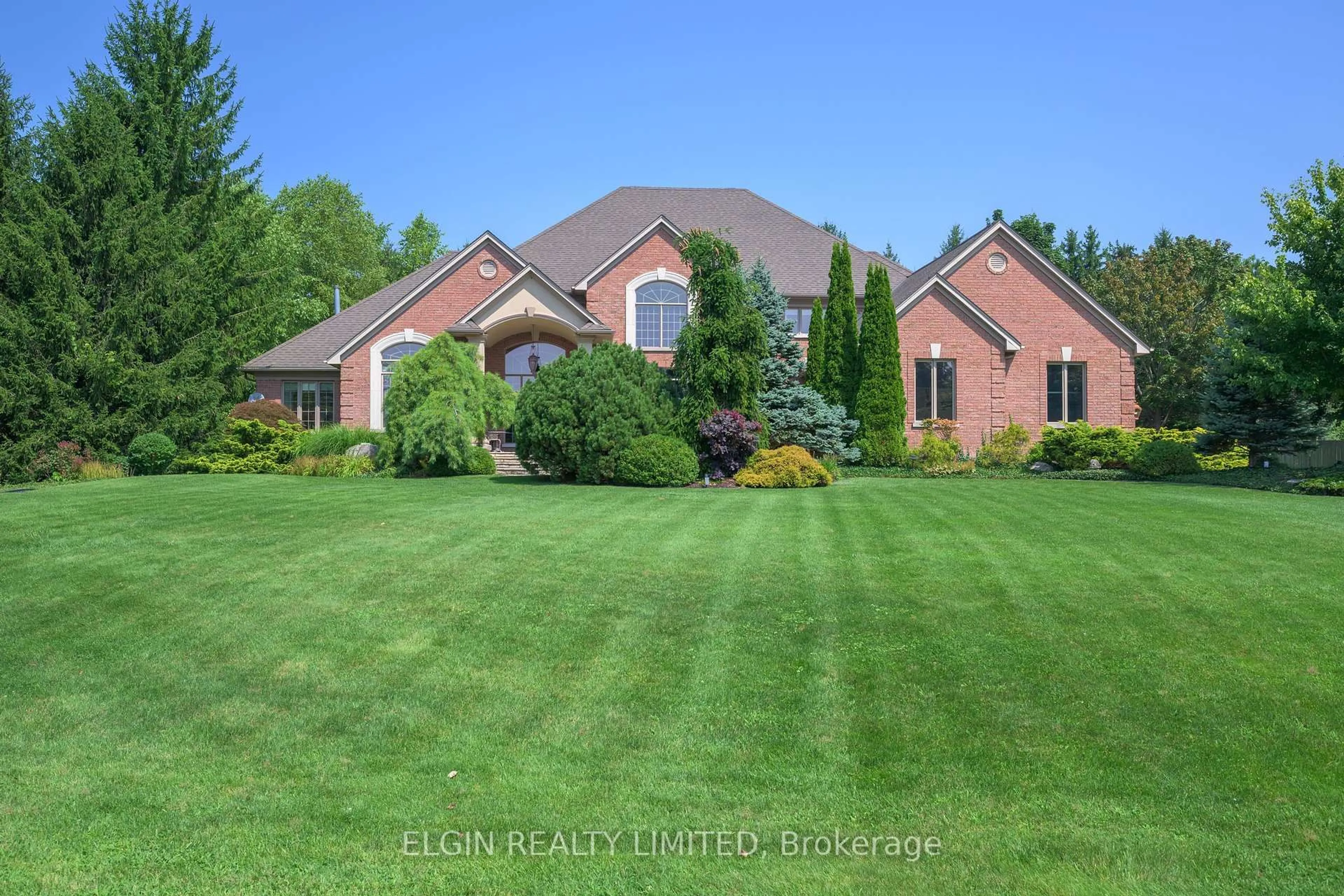 A pic from outside/outdoor area/front of a property/back of a property/a pic from drone, unknown for 42672 Meadow Wood Lane, Central Elgin Ontario N0L 2L0