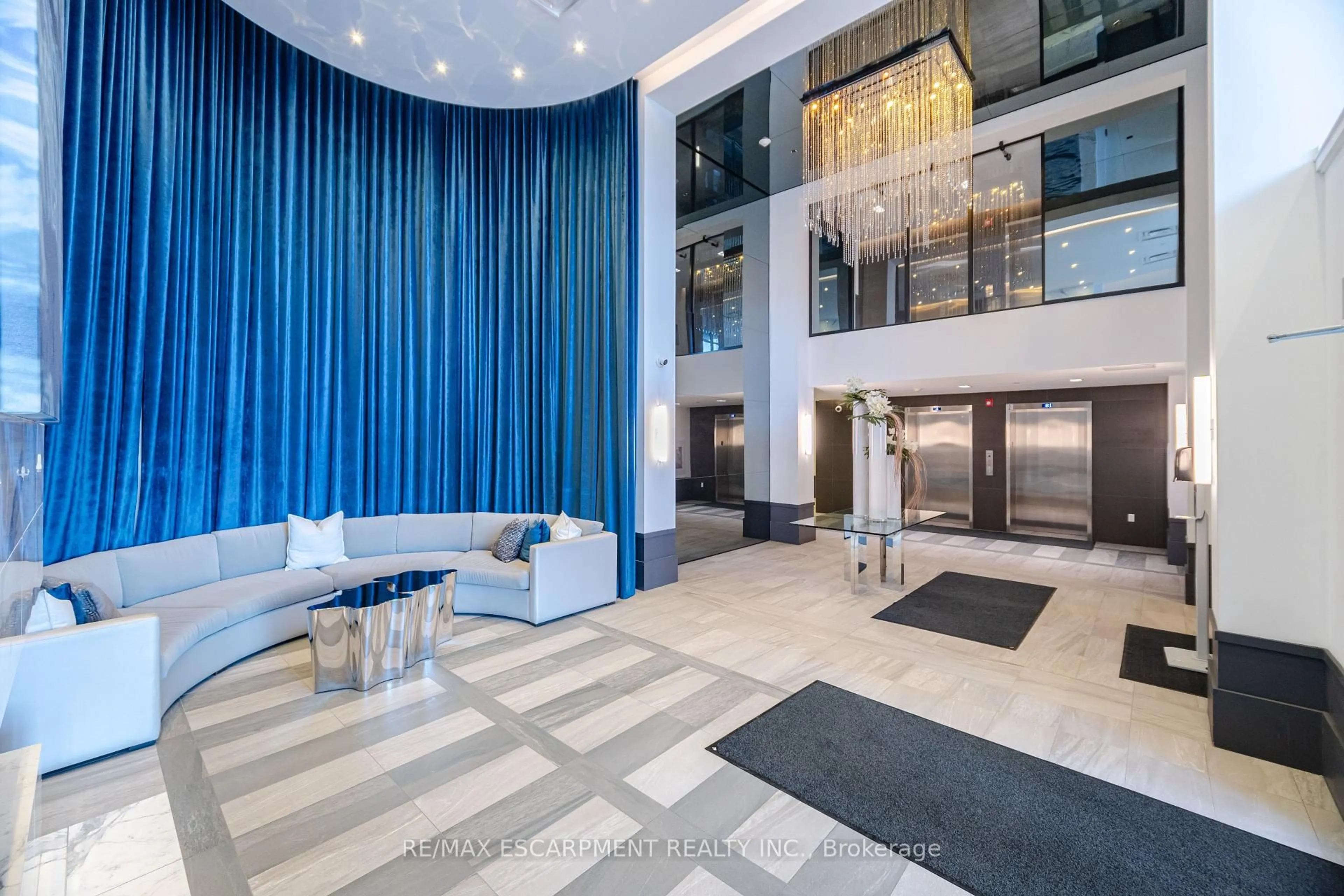 Lobby for 10 CONCORD Pl #308, Grimsby Ontario L3M 0G6