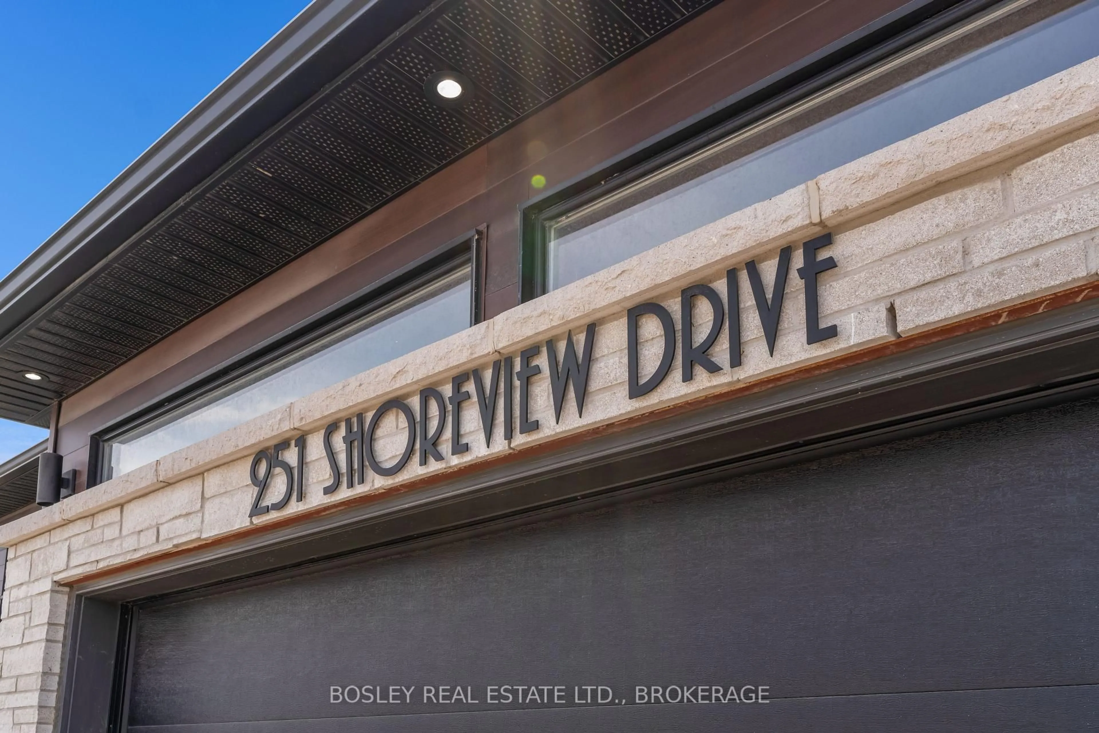 Unknown for 251 Shoreview Dr, Welland Ontario L3B 0H3