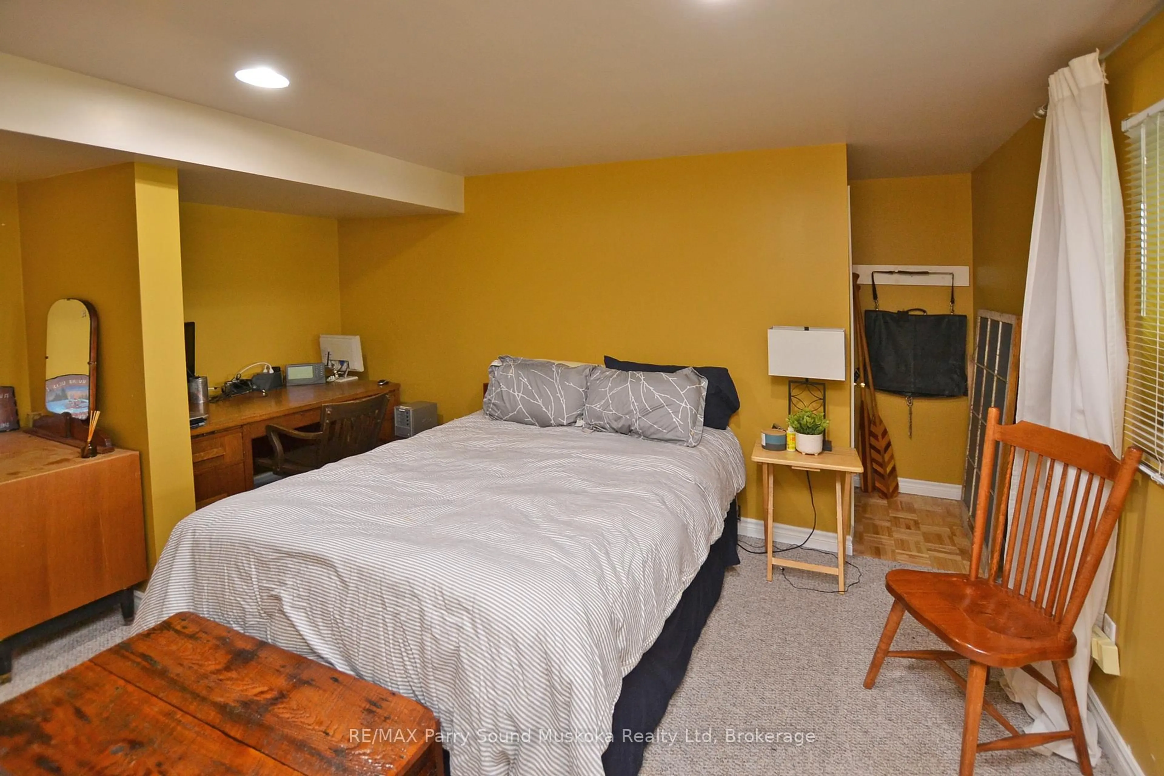 A pic of a room for 84 Captain Estates Rd, Whitestone Ontario P0A 1G0