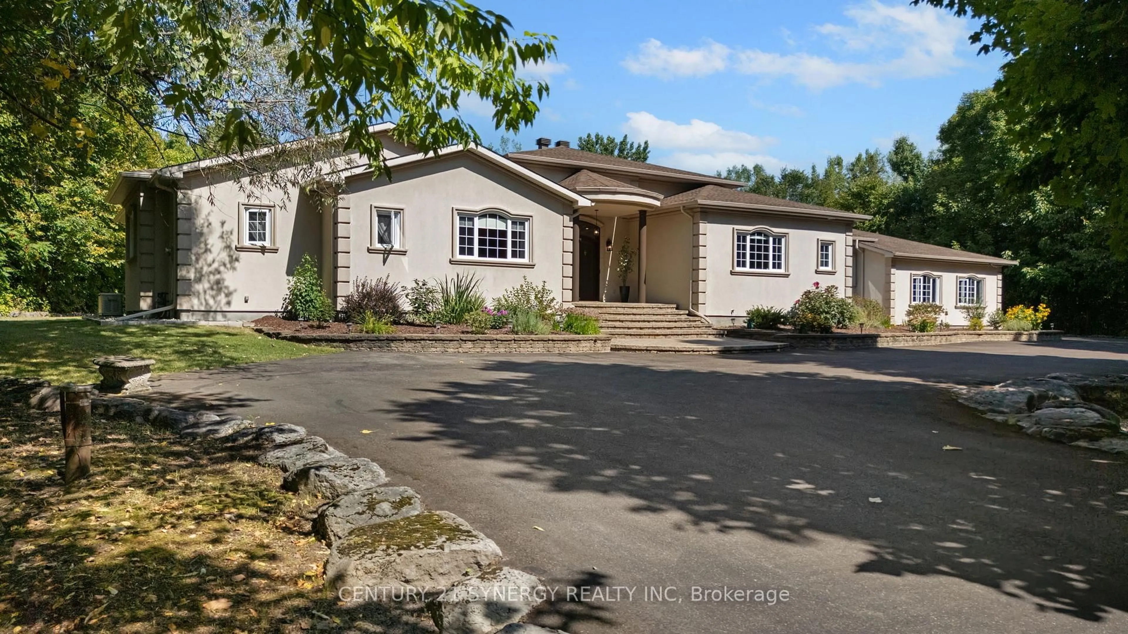 A pic from outside/outdoor area/front of a property/back of a property/a pic from drone, street for 1281 Georges Vanier Dr, Ottawa Ontario K4C 1R6