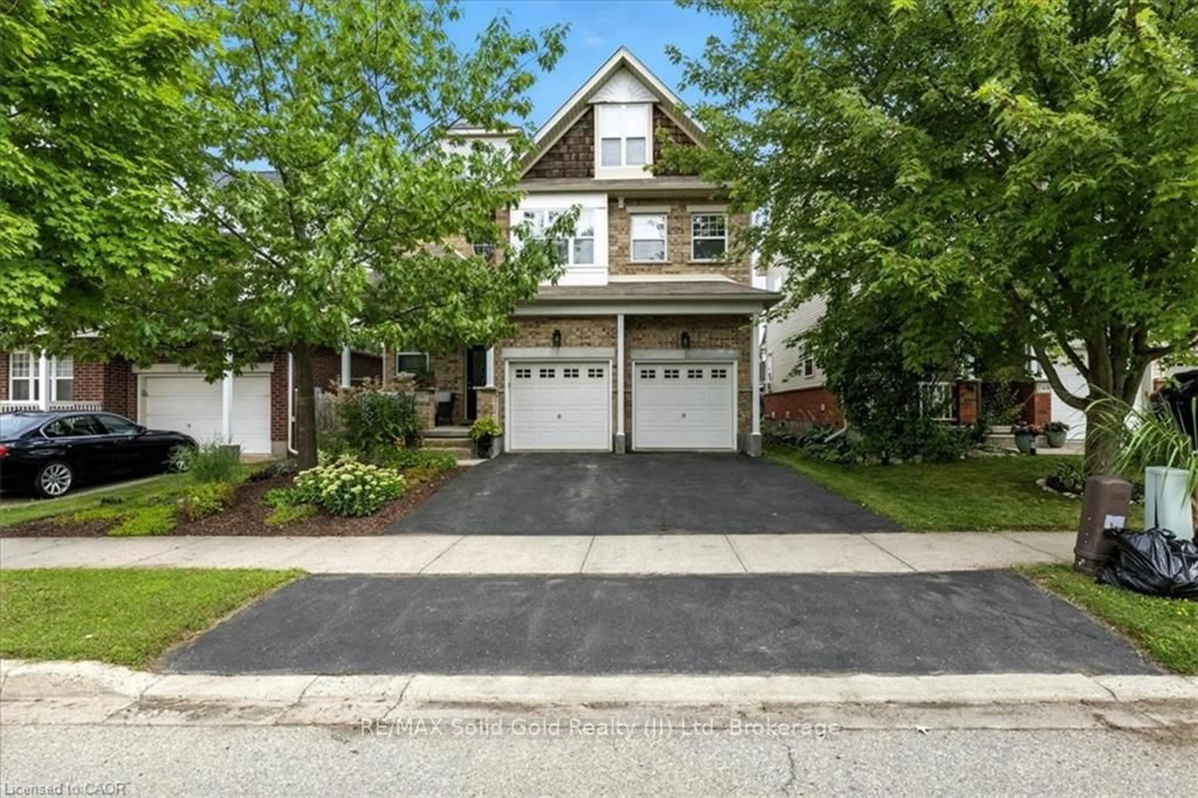 Unknown for 742 Lucerne Ave, Waterloo Ontario N2T 2Y4