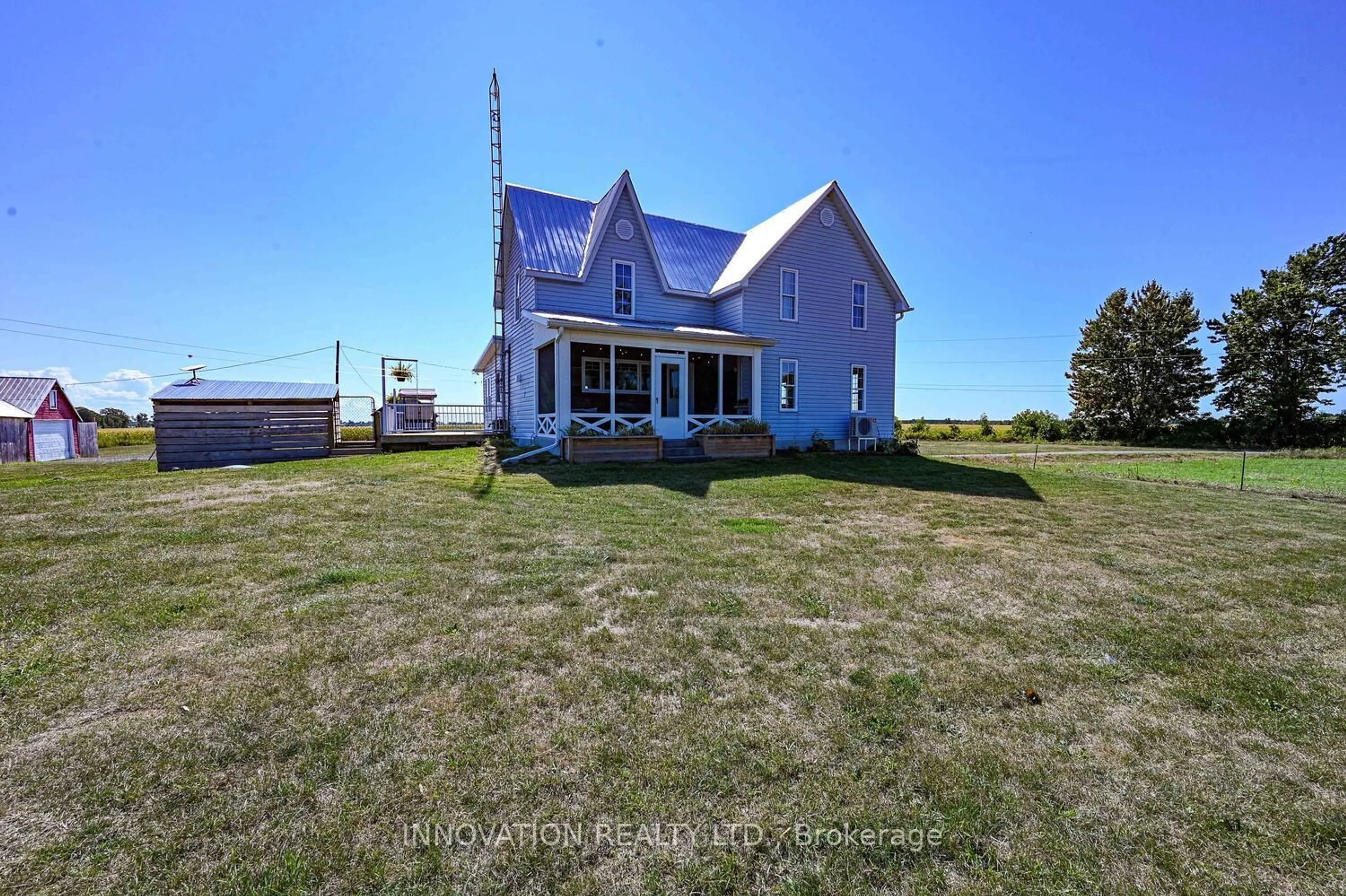A pic from outside/outdoor area/front of a property/back of a property/a pic from drone, building for 11192 Levere Rd, North Dundas Ontario K0E 1S0