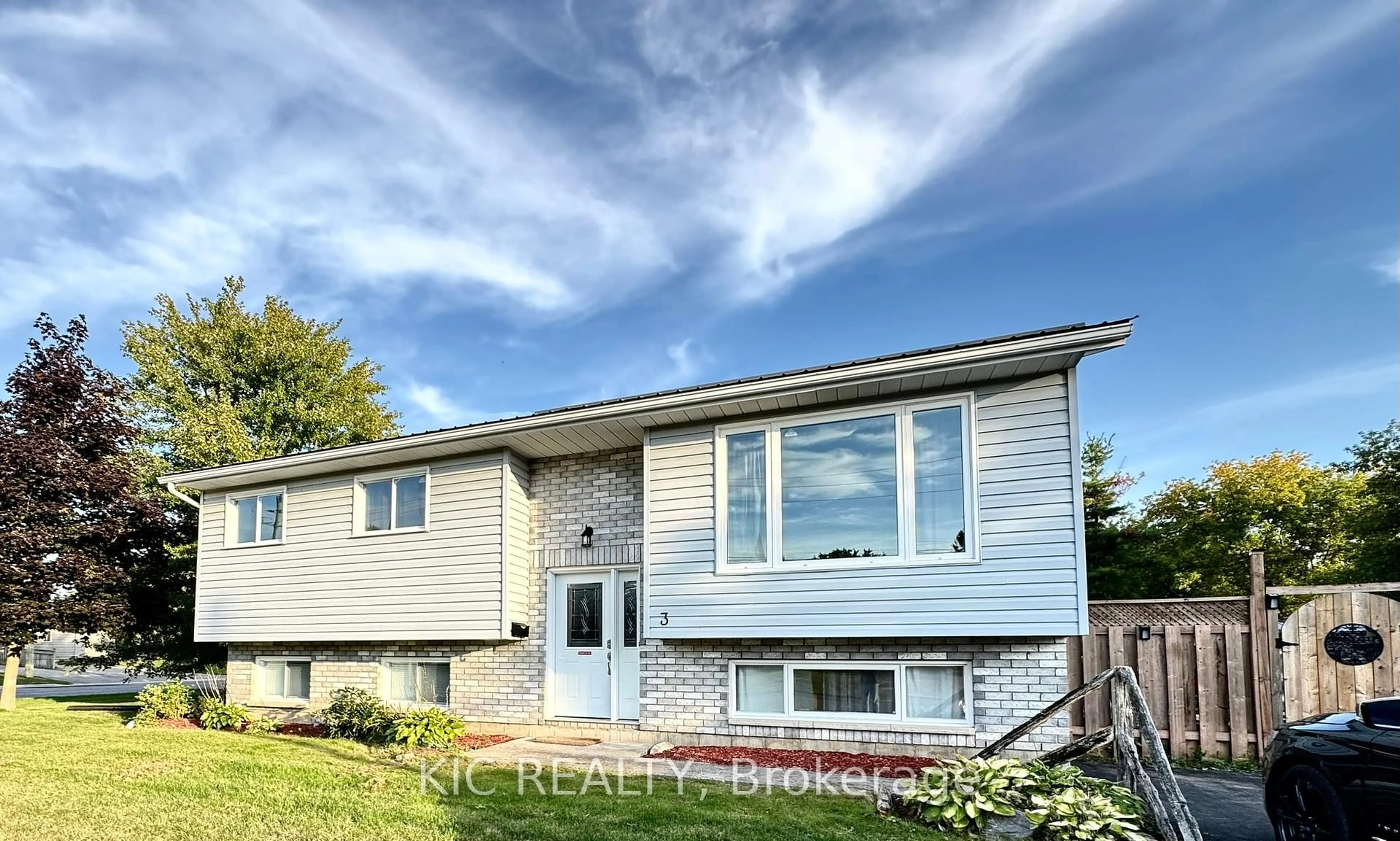 Home with vinyl exterior material, street for 3 Creekside Dr, Stirling Ontario K0K 3E0