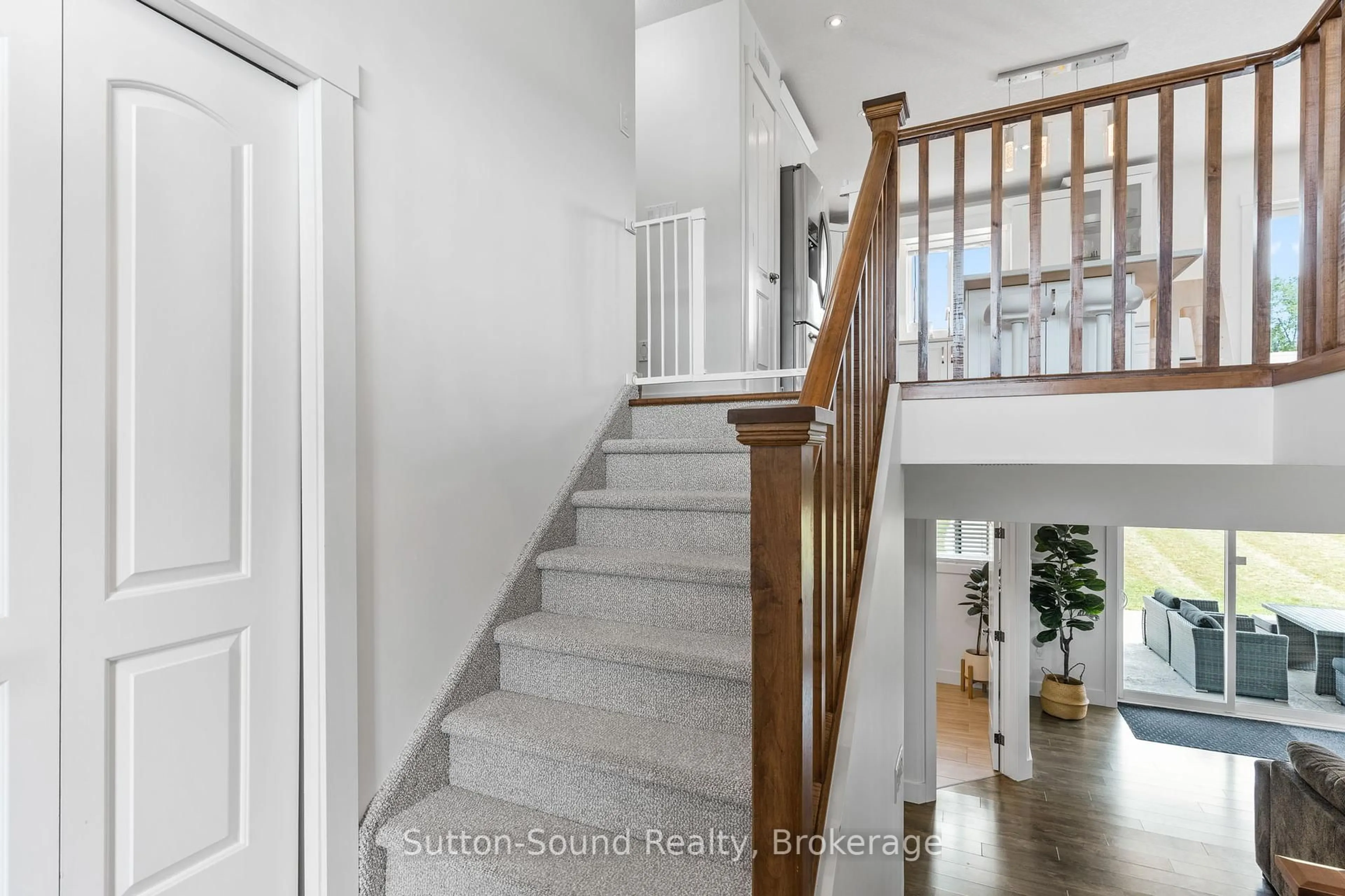 Unknown for 111 Donway Dr, Chatsworth Ontario N0H 1G0