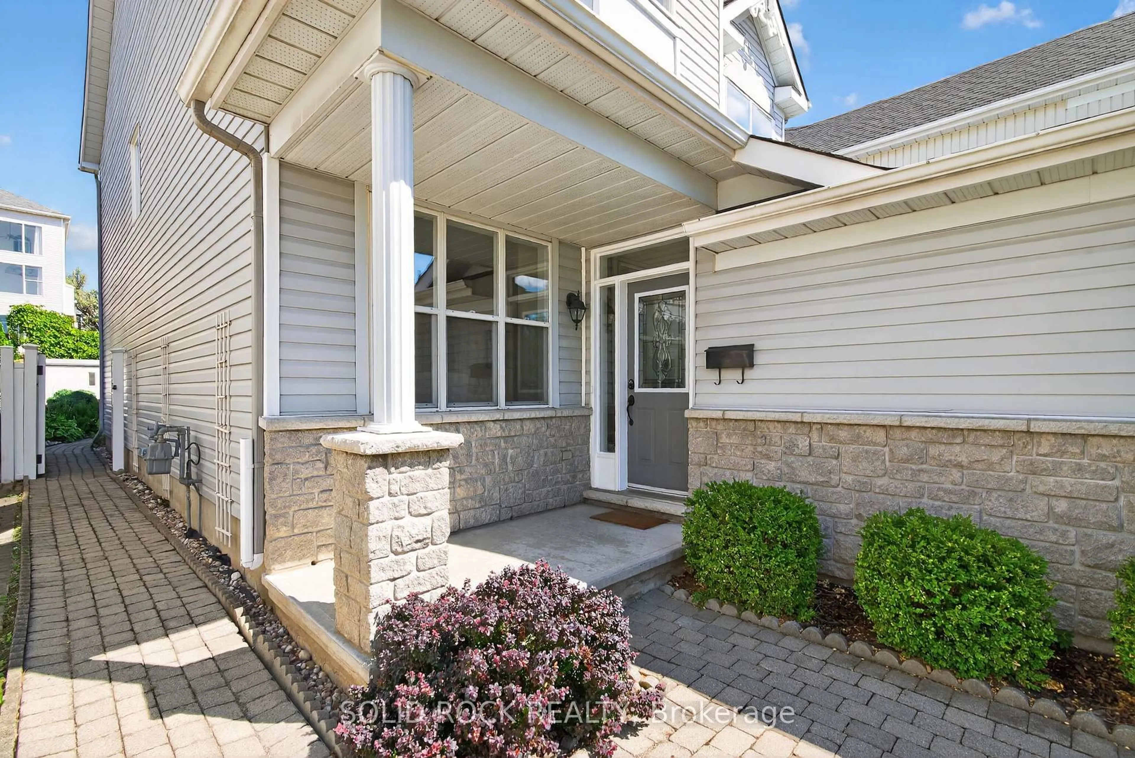 Unknown for 50 Insmill Cres, Ottawa Ontario K2T 1G4