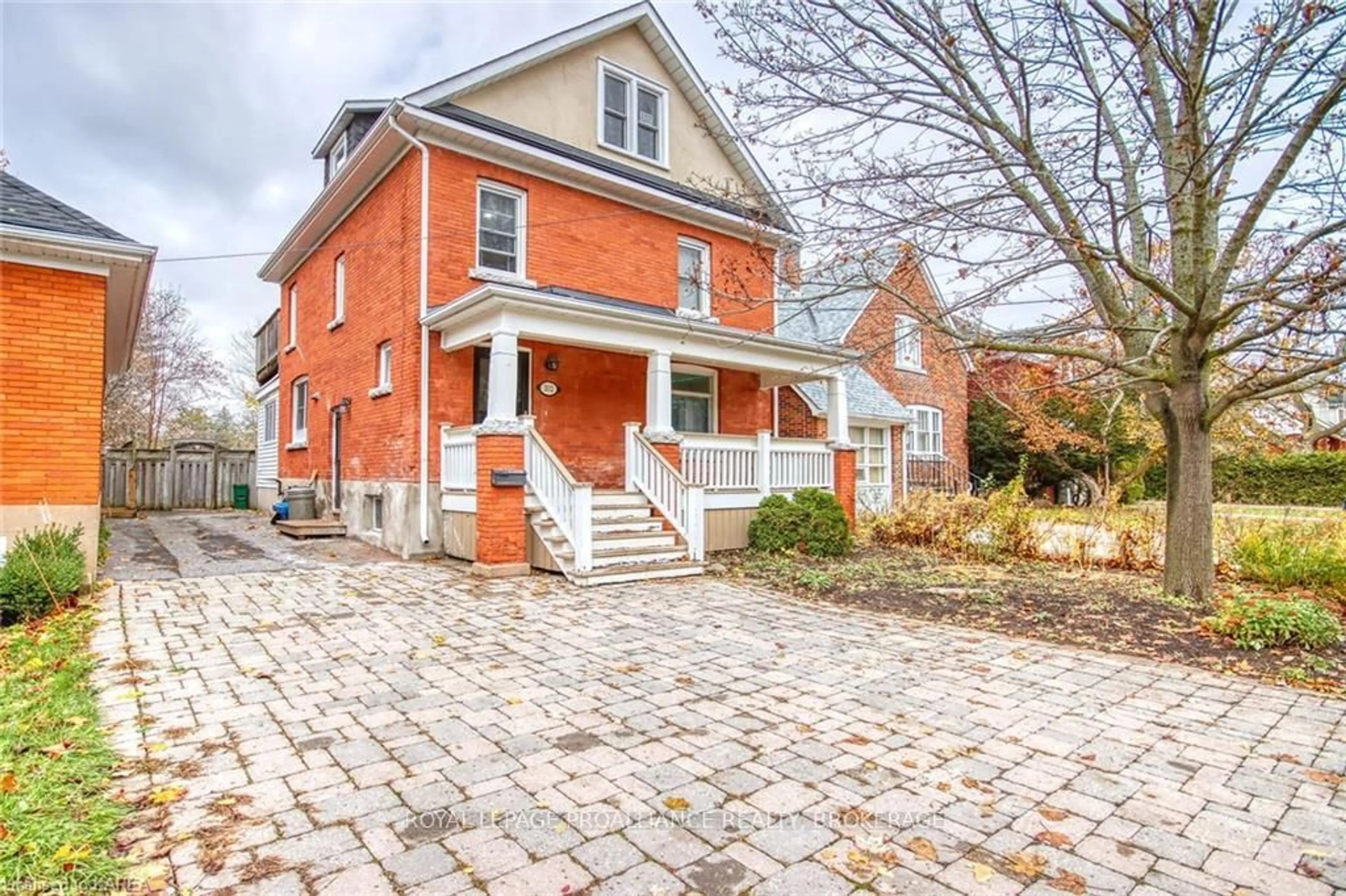 Home with brick exterior material, street for 202 Victoria St, Kingston Ontario K7L 3Y8