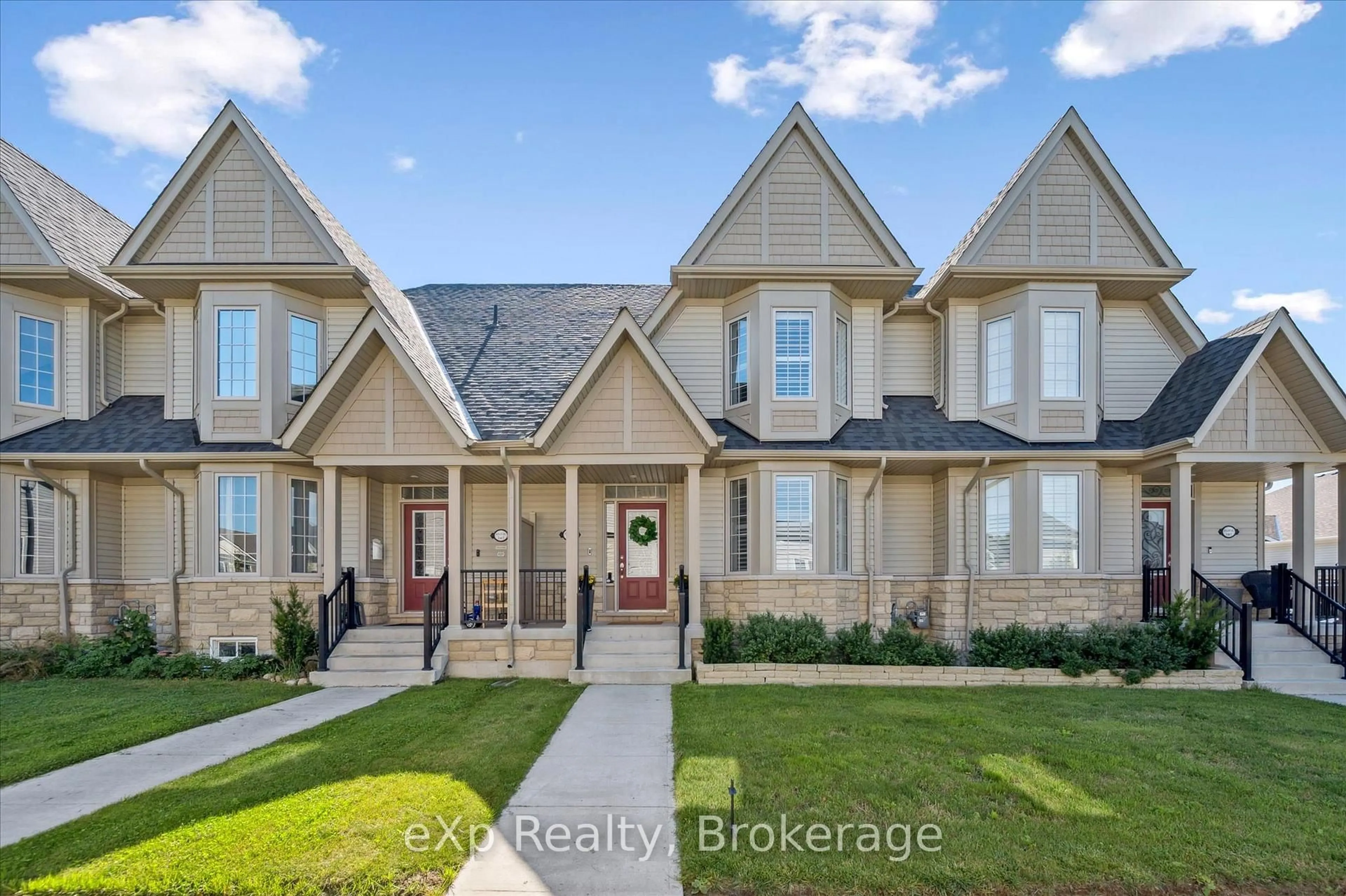Home with brick exterior material, unknown for 45 Elliot Ave, Centre Wellington Ontario N1M 0H6