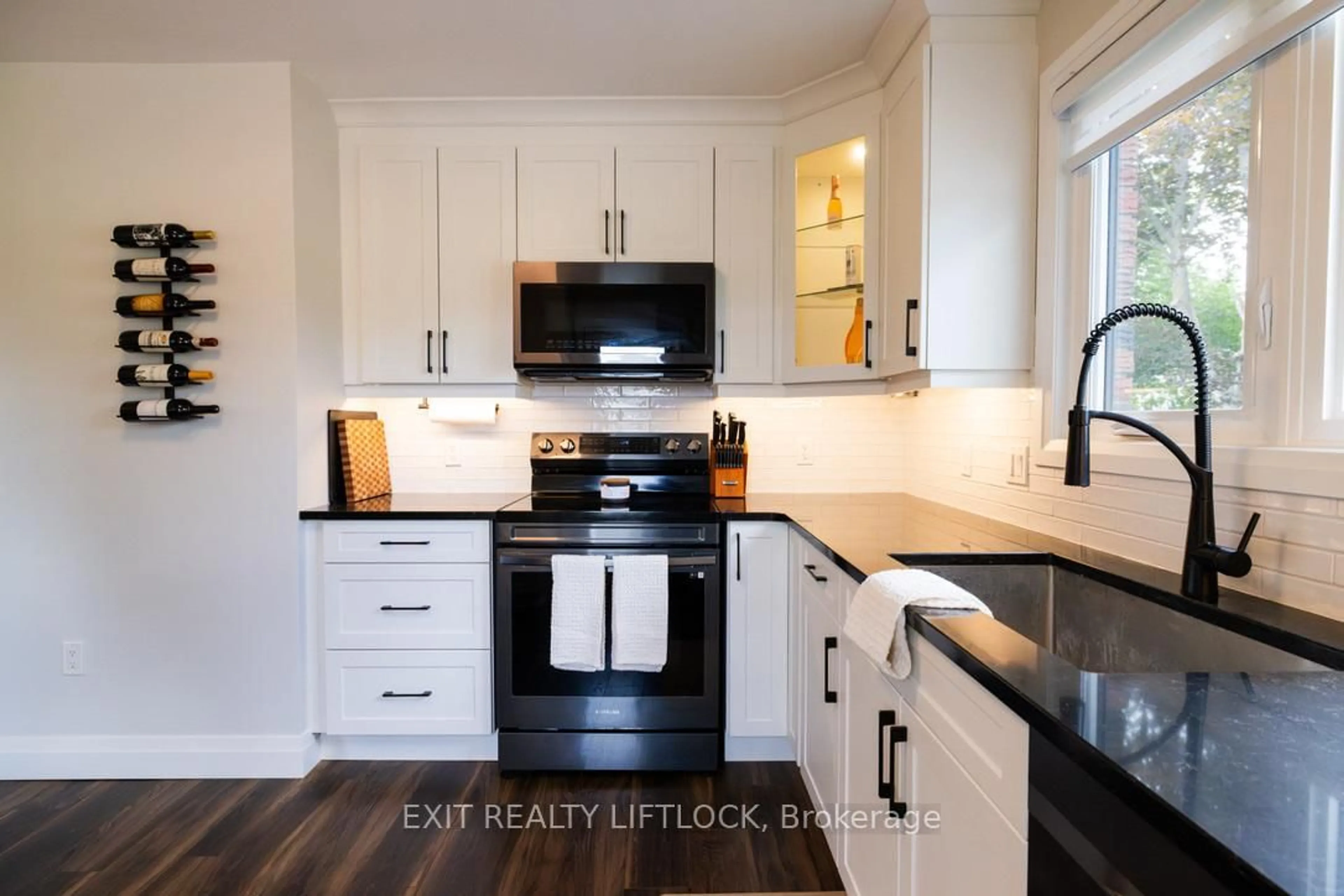 Open concept kitchen, unknown for 357 Simons Ave, Peterborough Ontario K9K 1E8