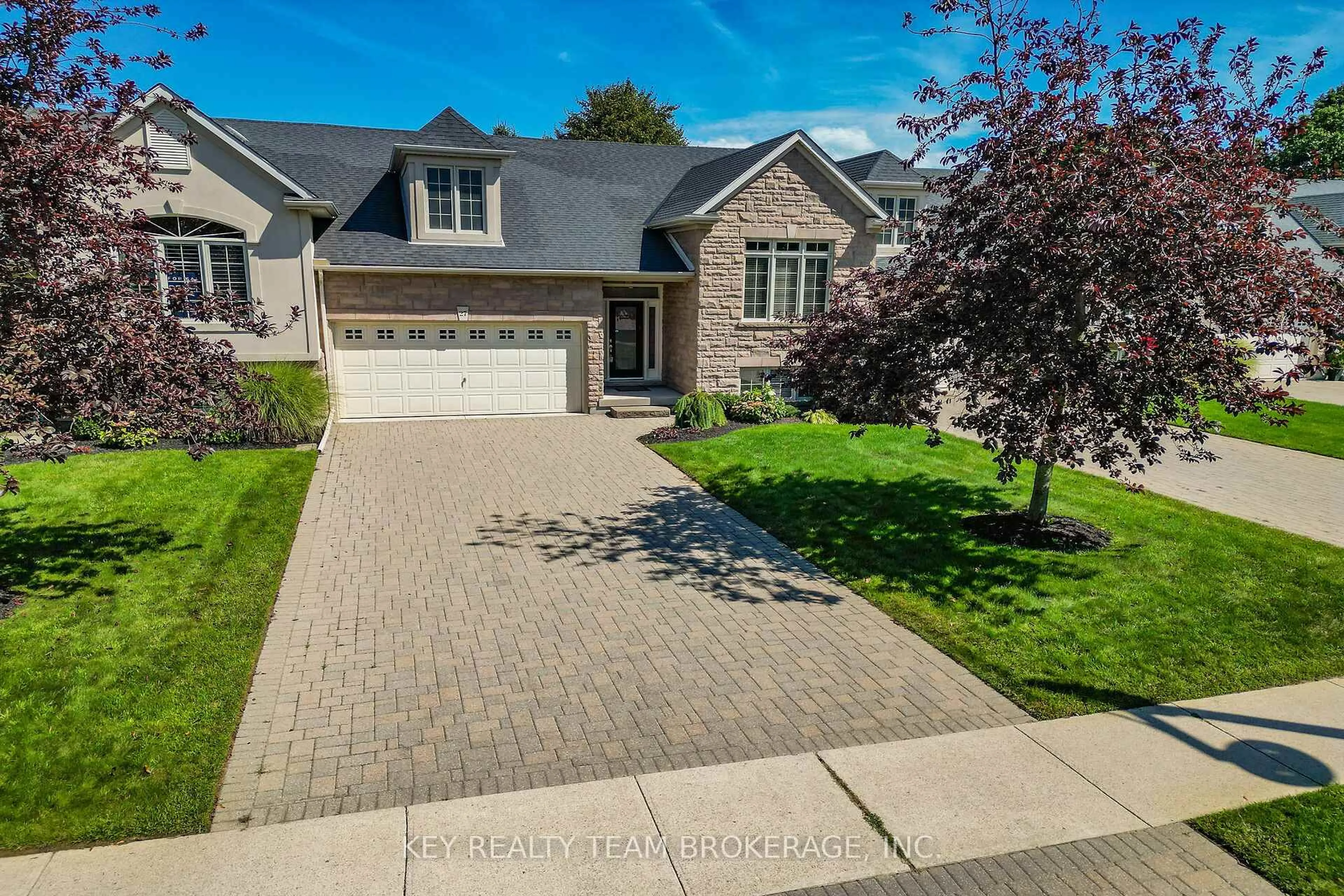 Home with brick exterior material, street for 27 Scullers Way #3, St. Catharines Ontario L2N 7S9